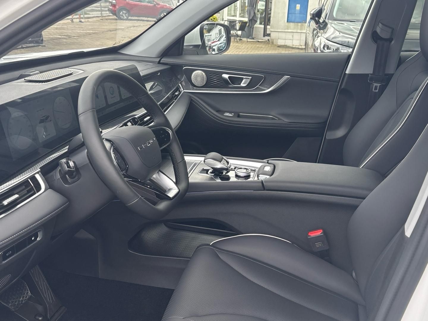 Chery Tiggo 7 PHEV, UNIQUE 1.5 T-GDI - fotka 6
