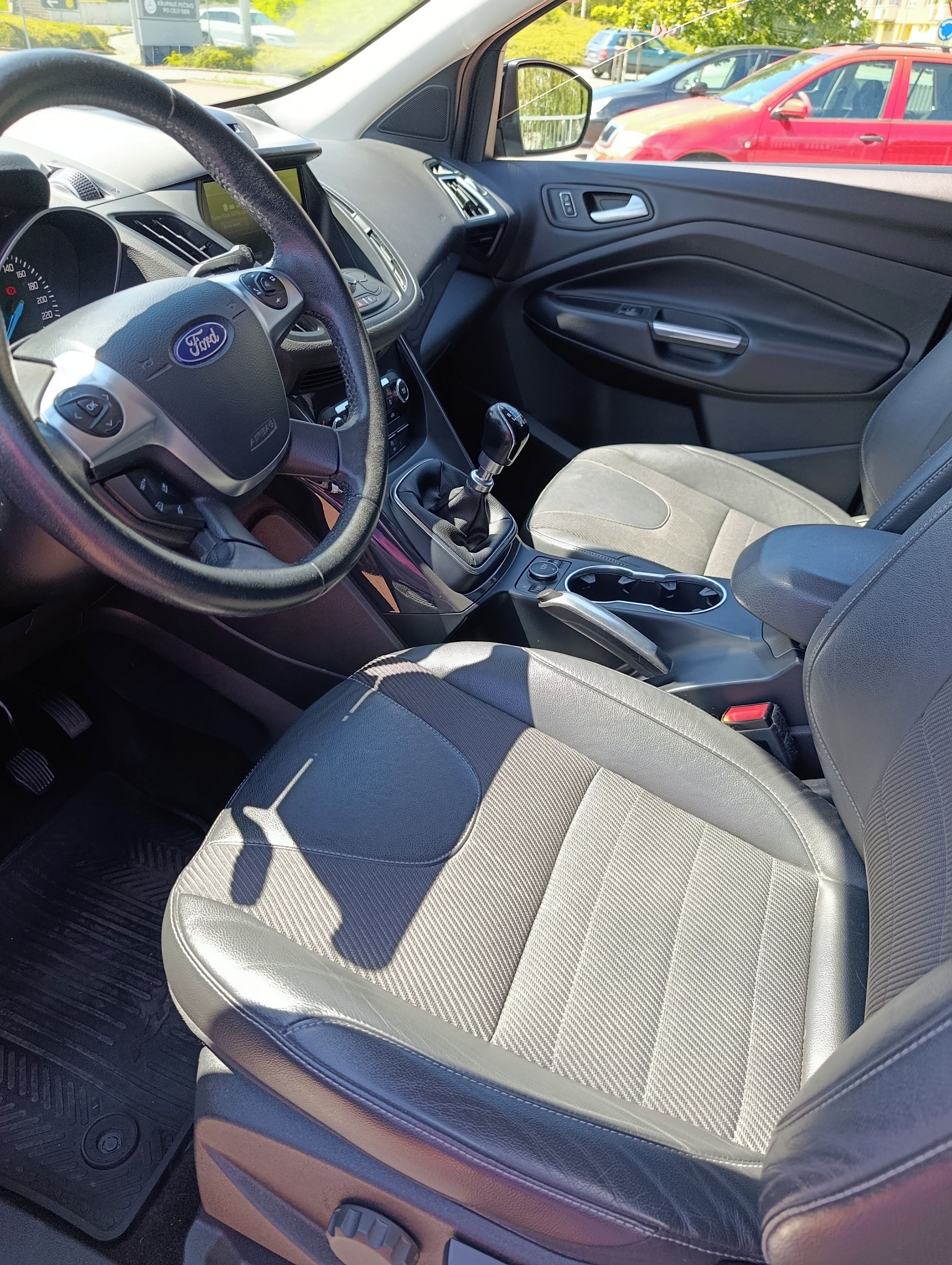 Ford Kuga - fotka 5