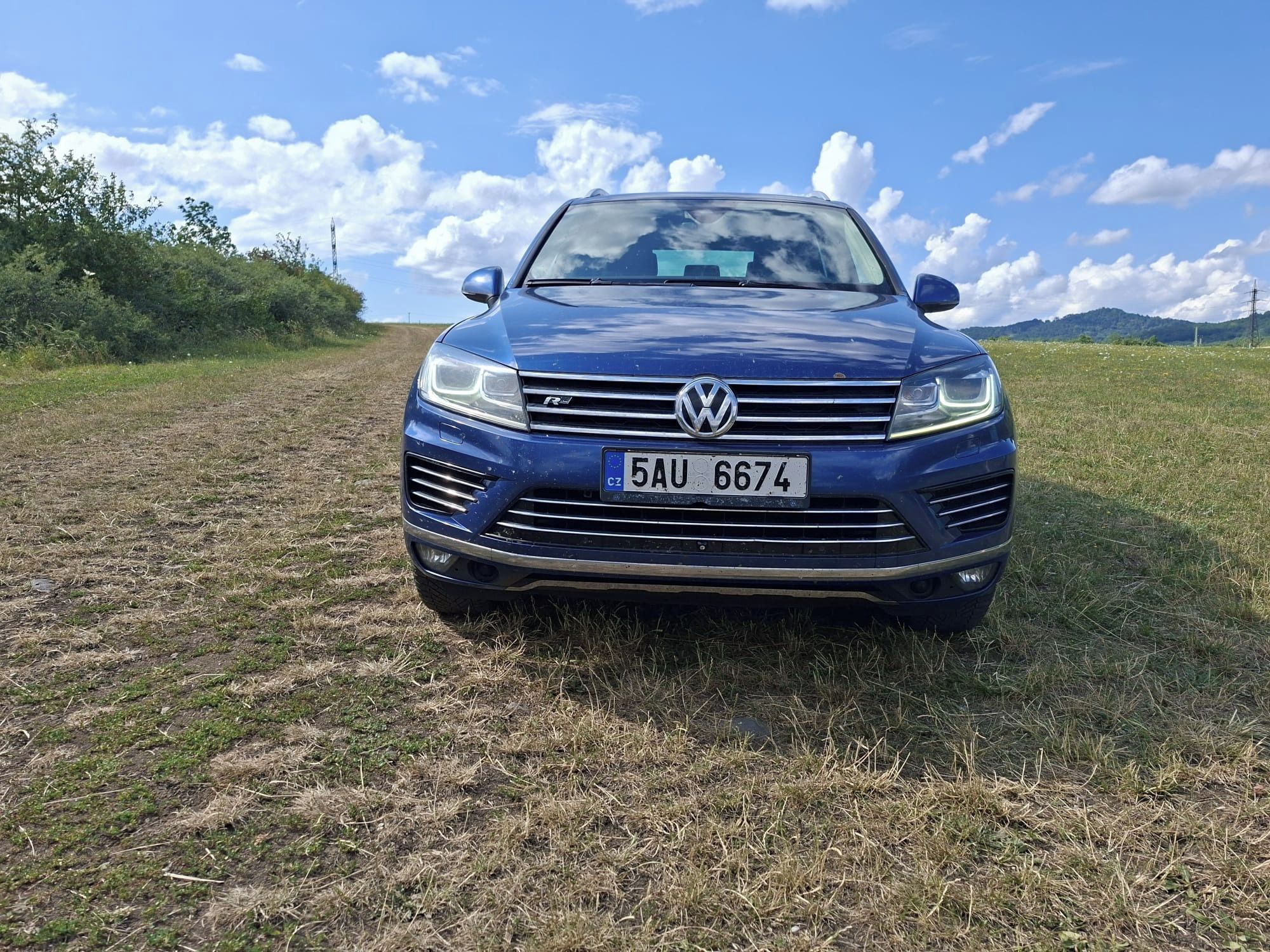 Volkswagen Touareg, 3.0 TDI R-line 193 kW - fotka 2