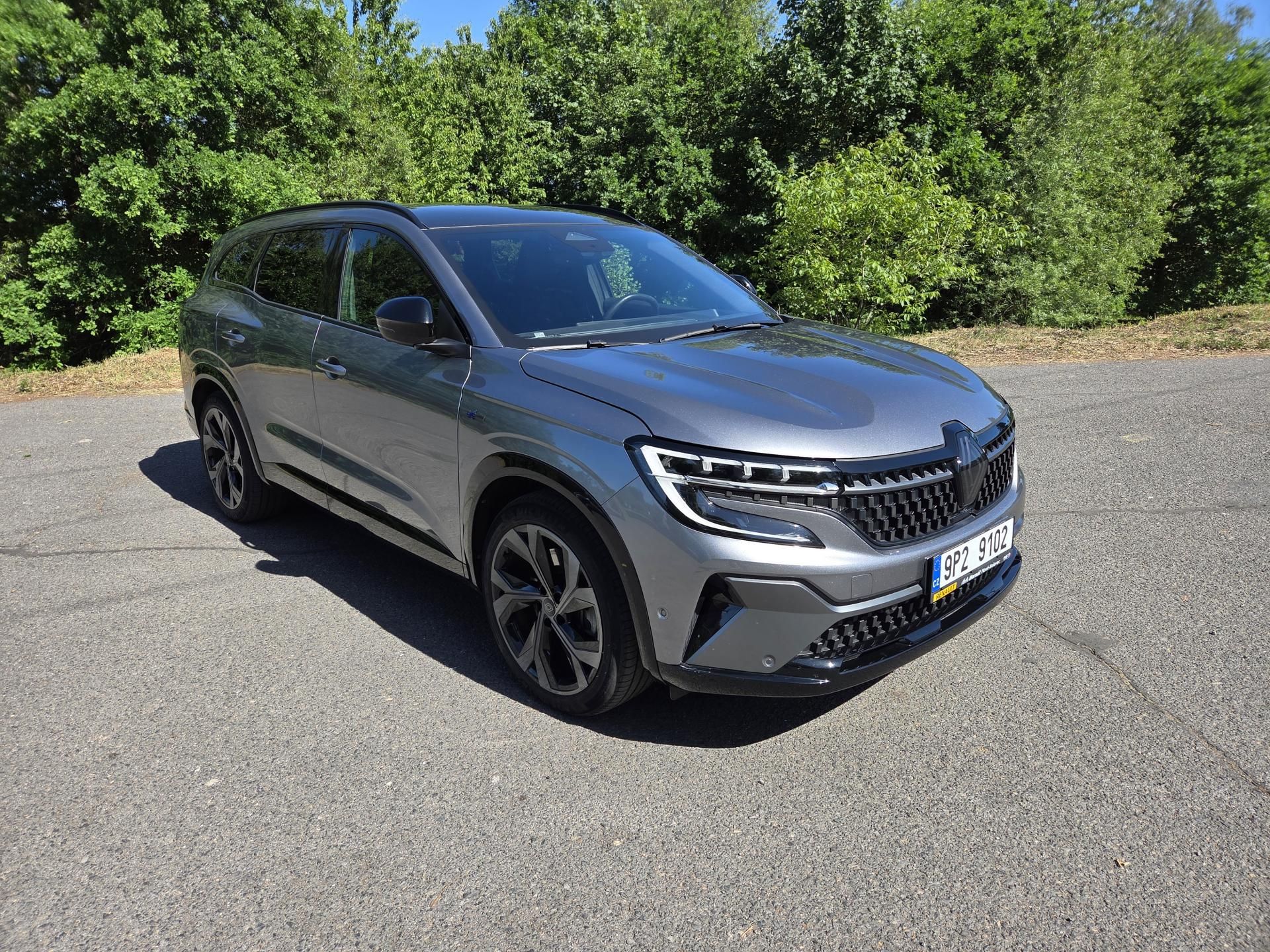 Renault Espace, esprit Alpine E-Tech 7 míst