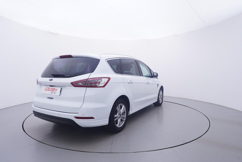 Ford S-MAX, Titanium 2.0 TDI 110 kW - fotka 5