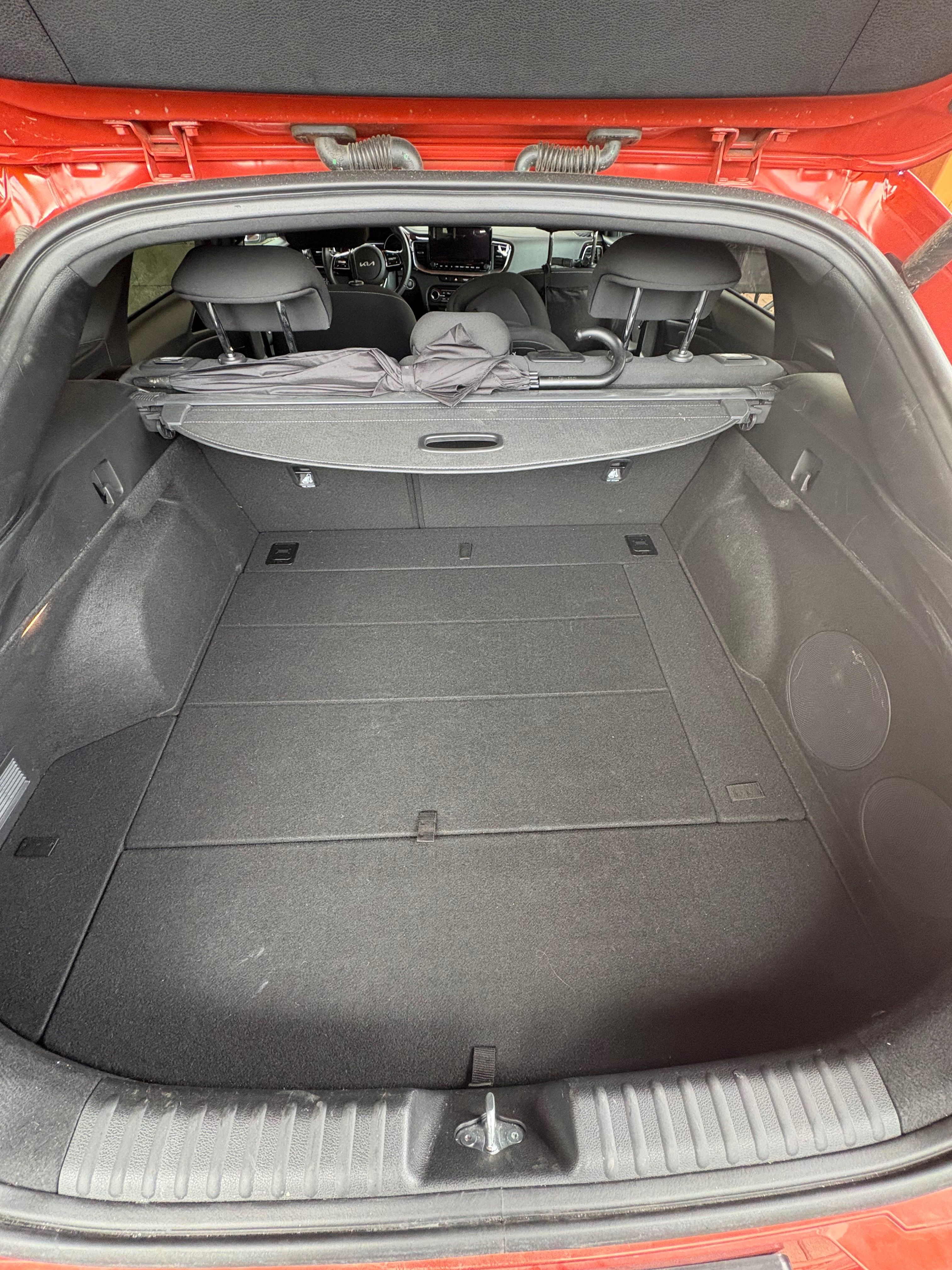 Kia ProCeed, Kia proceed 1.5 GDi GPF - fotka 6