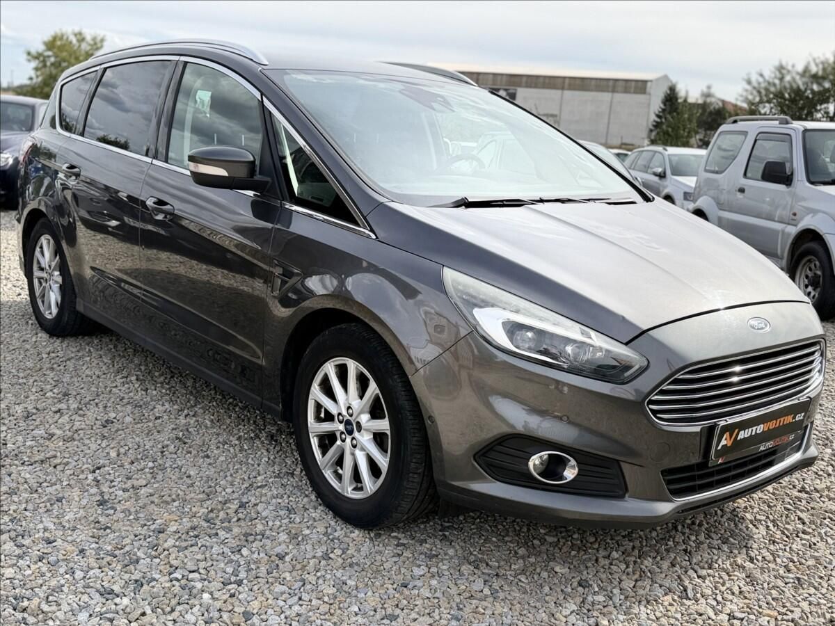 Ford S-MAX, 2,0 TDCI 110kW NAVI +SADA KOL - fotka 3