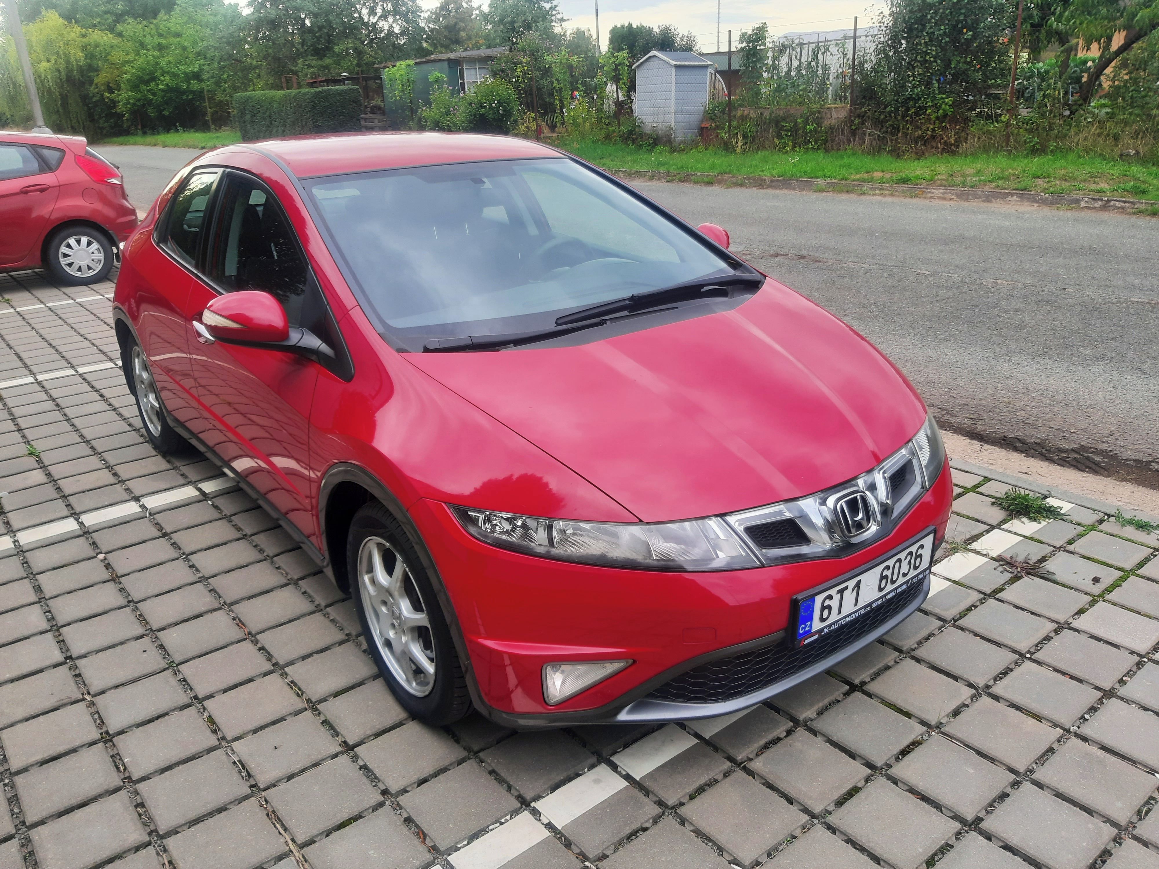 Honda Civic, 1.4i VTEC 73kW, NOVÉ V ČR - fotka 2