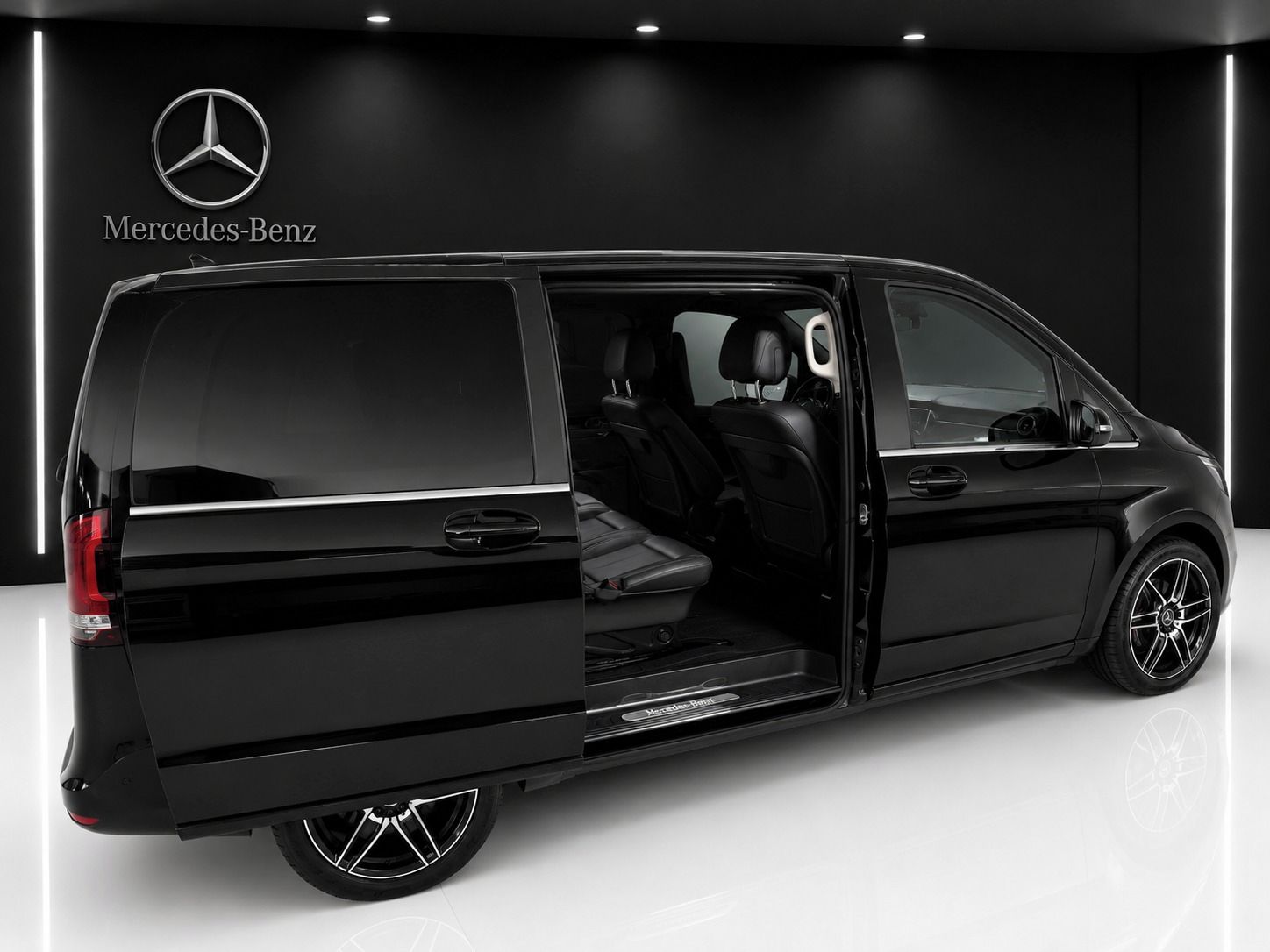 Mercedes-Benz Třídy V, V 300 4M EXTRA LONG - 8 MÍST - fotka 3