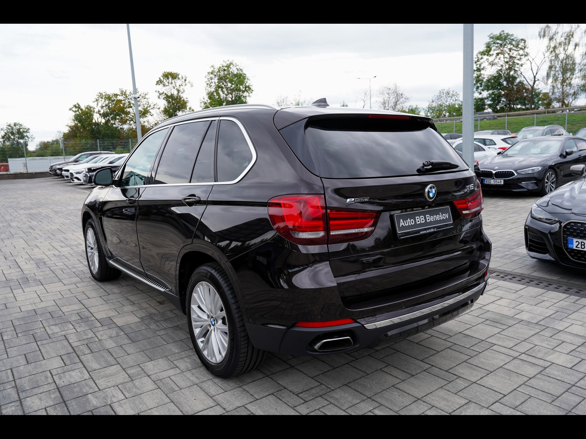 BMW X5, BMW X5 xDrive 40e iPerformance - fotka 4