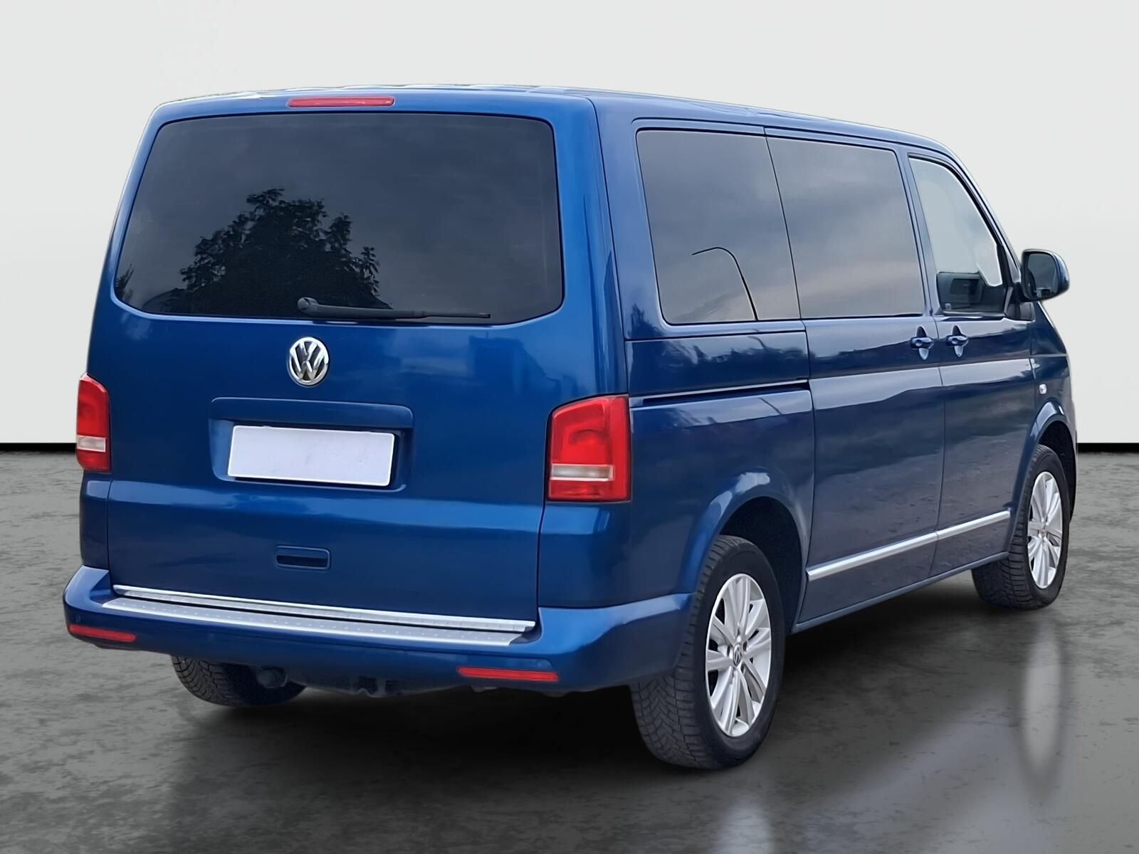 Volkswagen Multivan, 2.0 TDI 4Motion, Highline - fotka 5