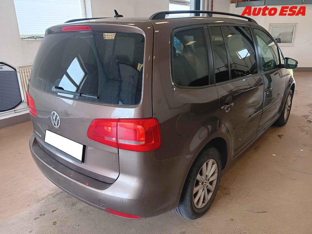Volkswagen Touran, 1.2TSI - fotka 2