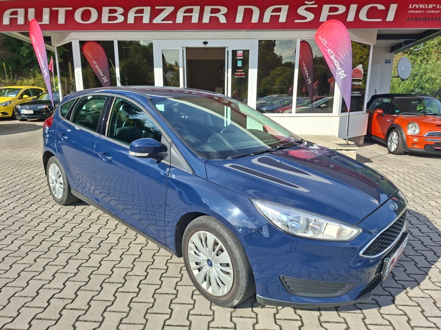Ford Focus, 1.0EB 74kW TREND -NOVÉ V ČR - fotka 2