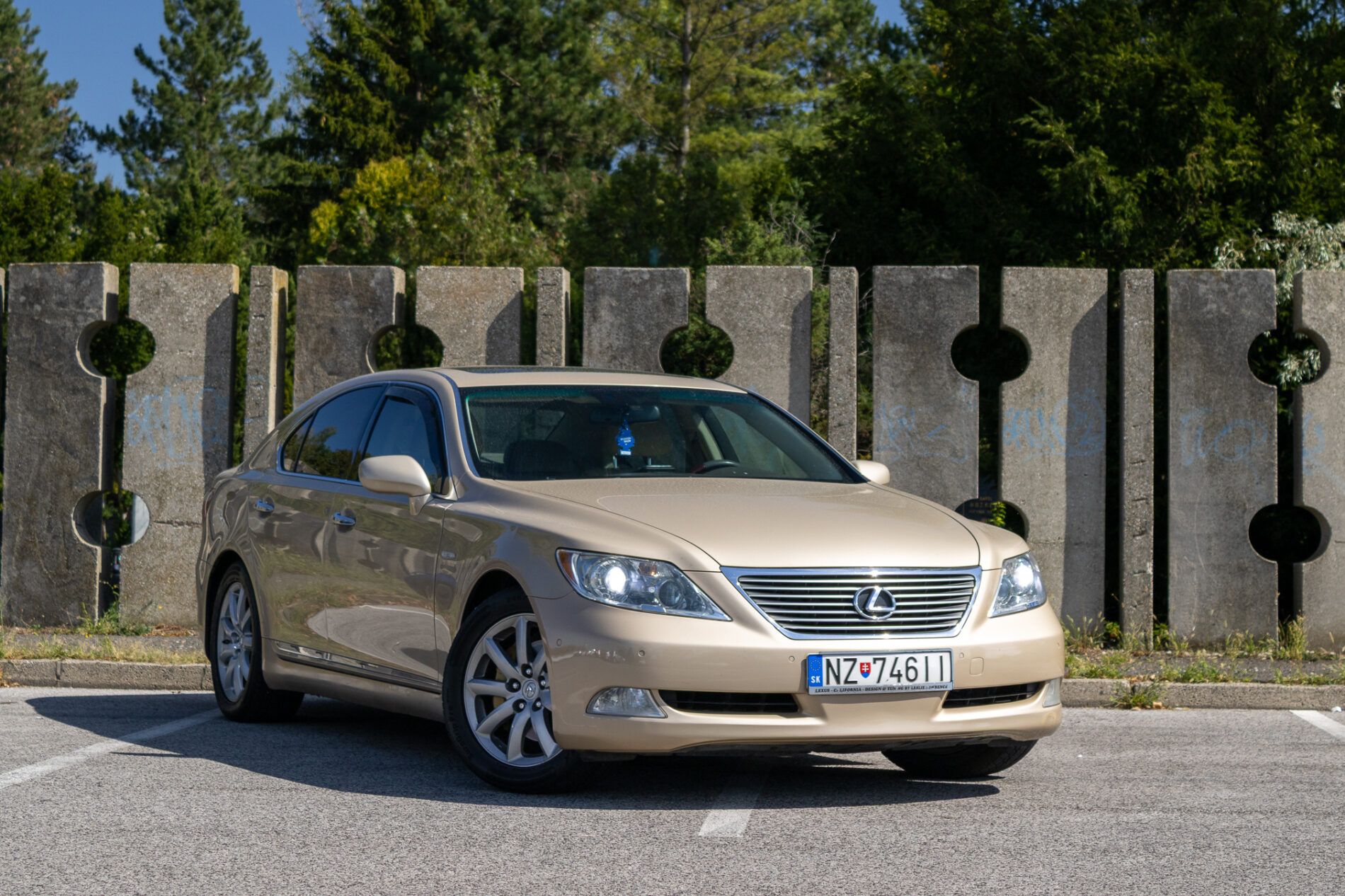 Lexus LS - fotka 4