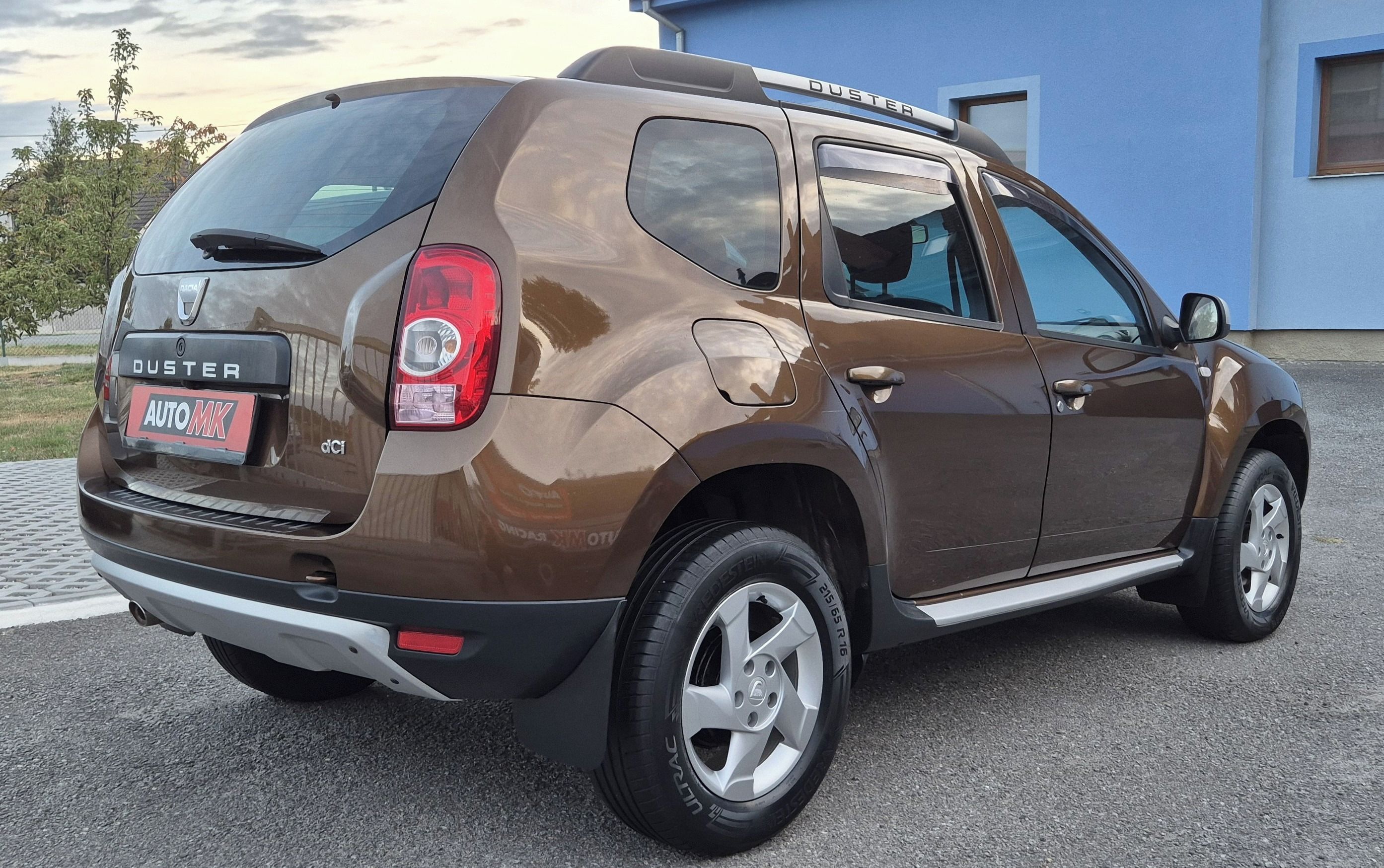 Dacia Duster, 1.5DCI 66 KW 1 maj serv kniha - fotka 4