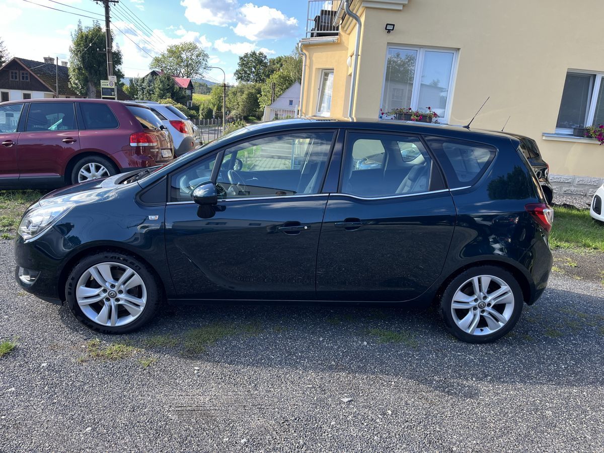 Opel Meriva, MOC PĚKNÁ - fotka 2