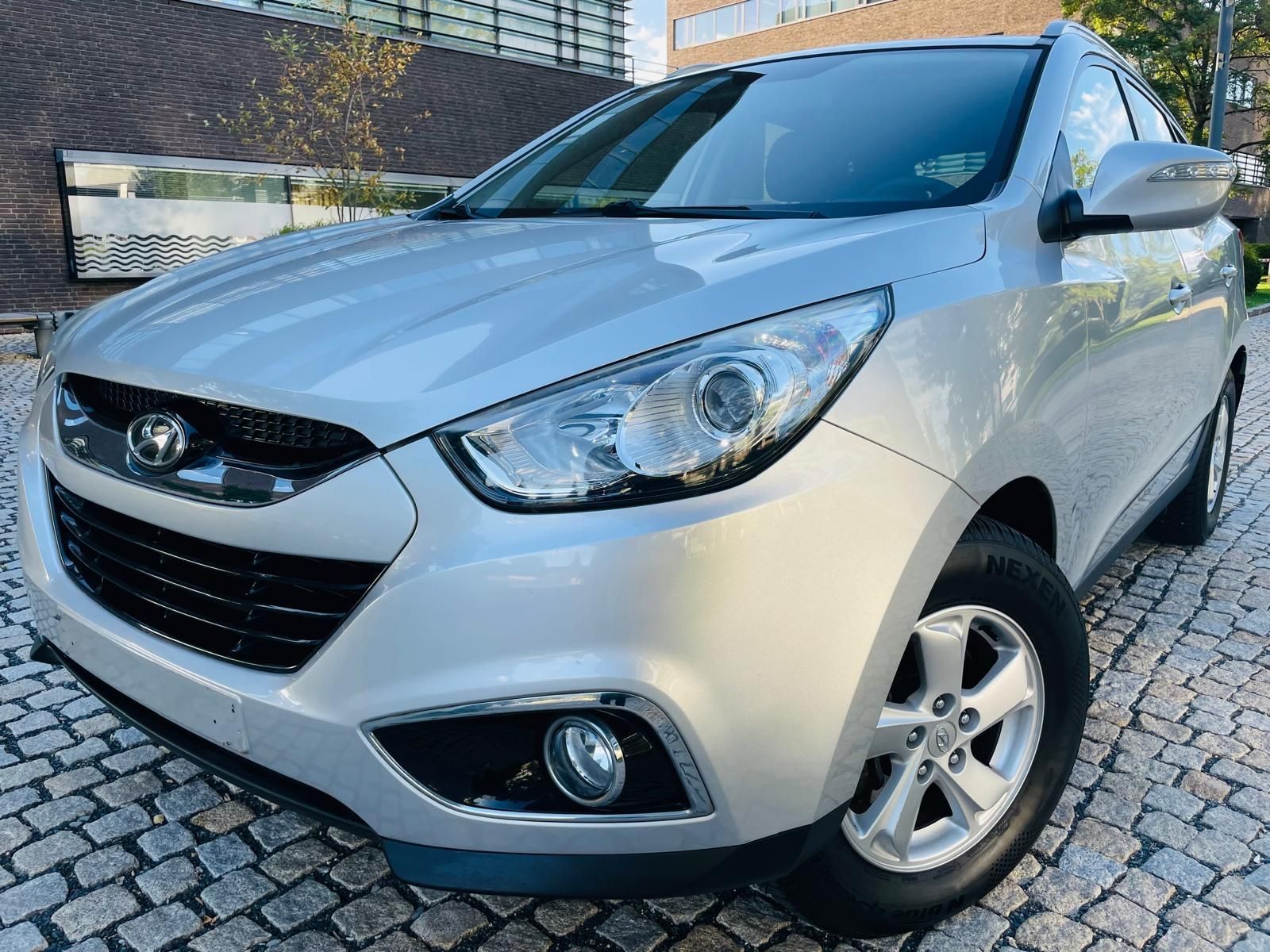 Hyundai ix35, 2.0i MANUÁL VÝHŘEV SERVISKA - fotka 2