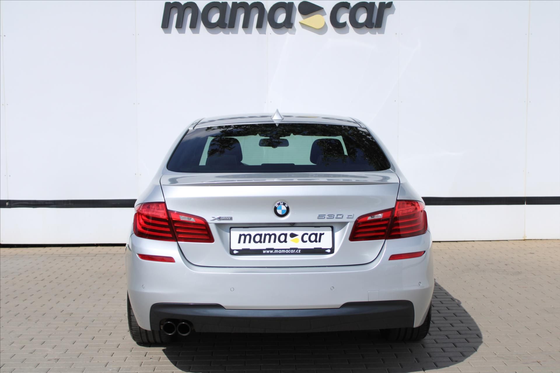BMW Řada 5, 530d xDrive 190kW M PAKET ČR - fotka 6