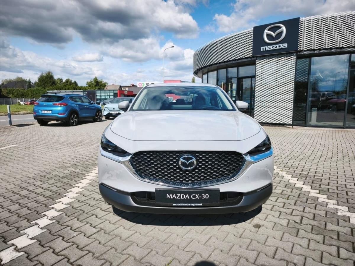 Mazda CX-30, 2,5 e-Skyactiv G140 6MT Centre