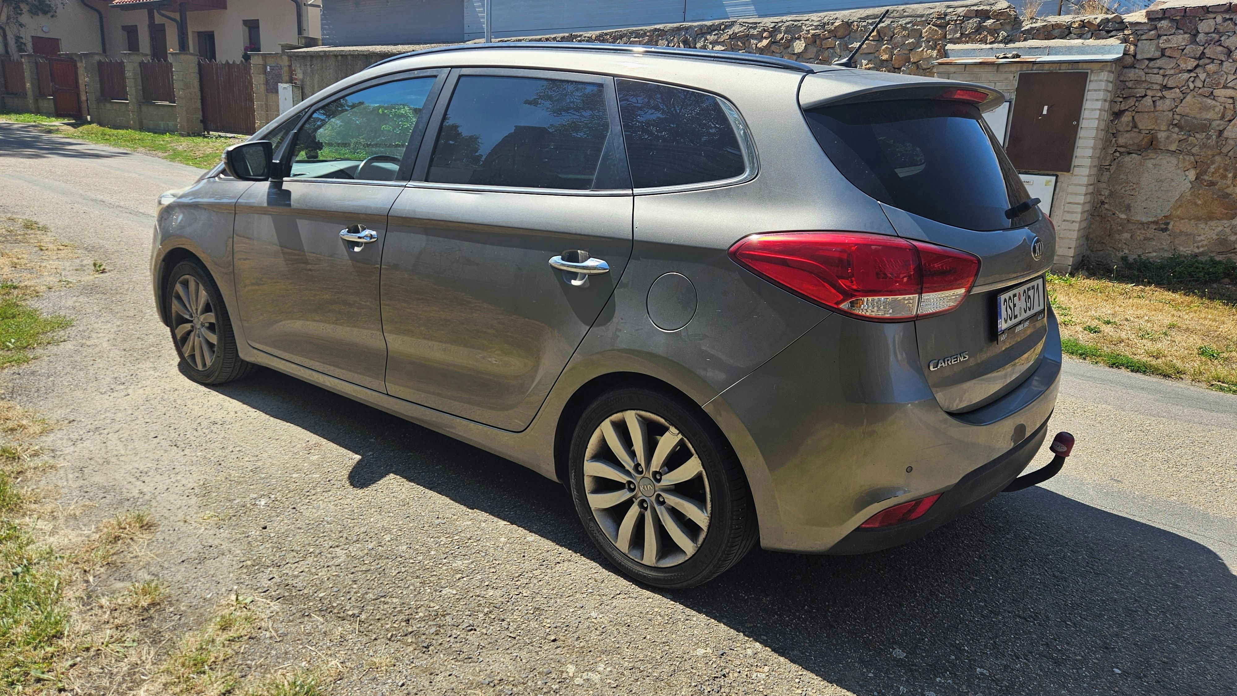 Kia Carens, 1.7CRDi, 6AT - fotka 5