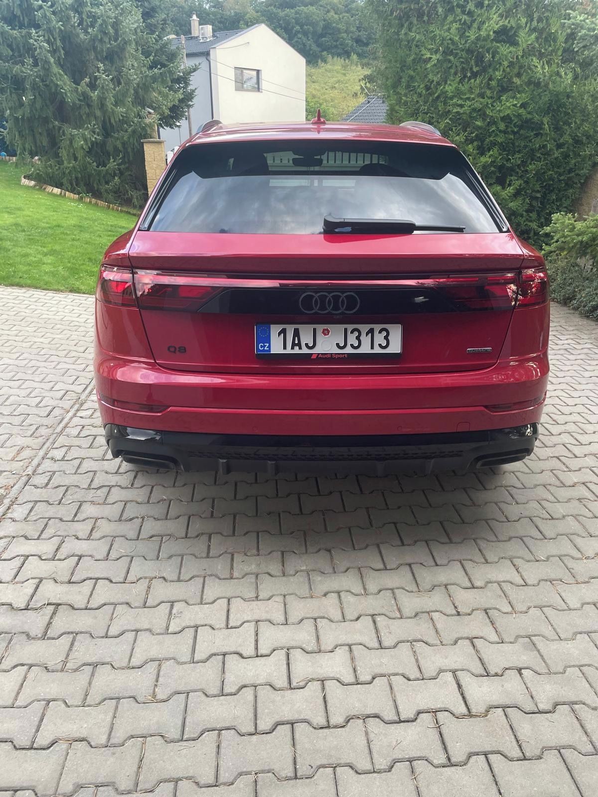 Audi Q8 - fotka 4