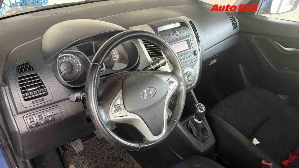 Hyundai ix20, 1.4 CVVT,1.maj,ČR - fotka 3