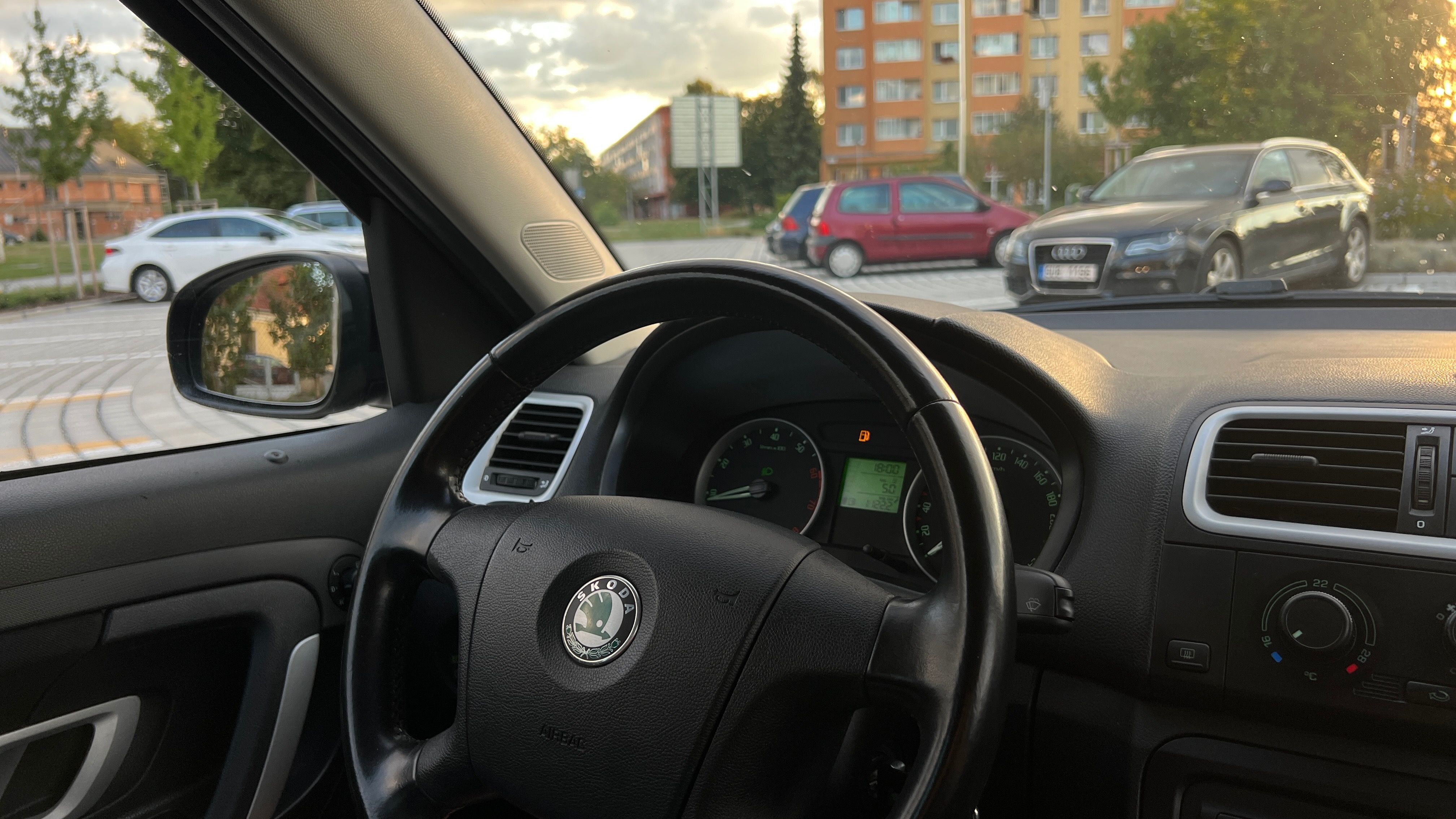 Škoda Roomster, 1.4 16V - fotka 6