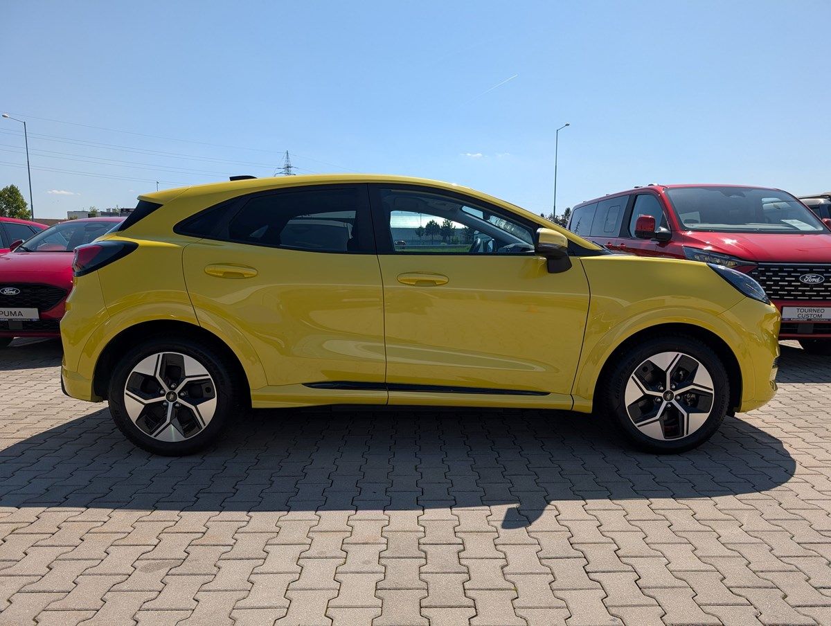 Ford Puma, Premium, 43 kWh STANDARDNÍ DOJ - fotka 6
