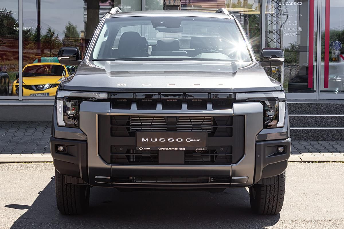 KGM Musso Grand, 2,2 e-XDI 4WD AT STYLEplus - fotka 2