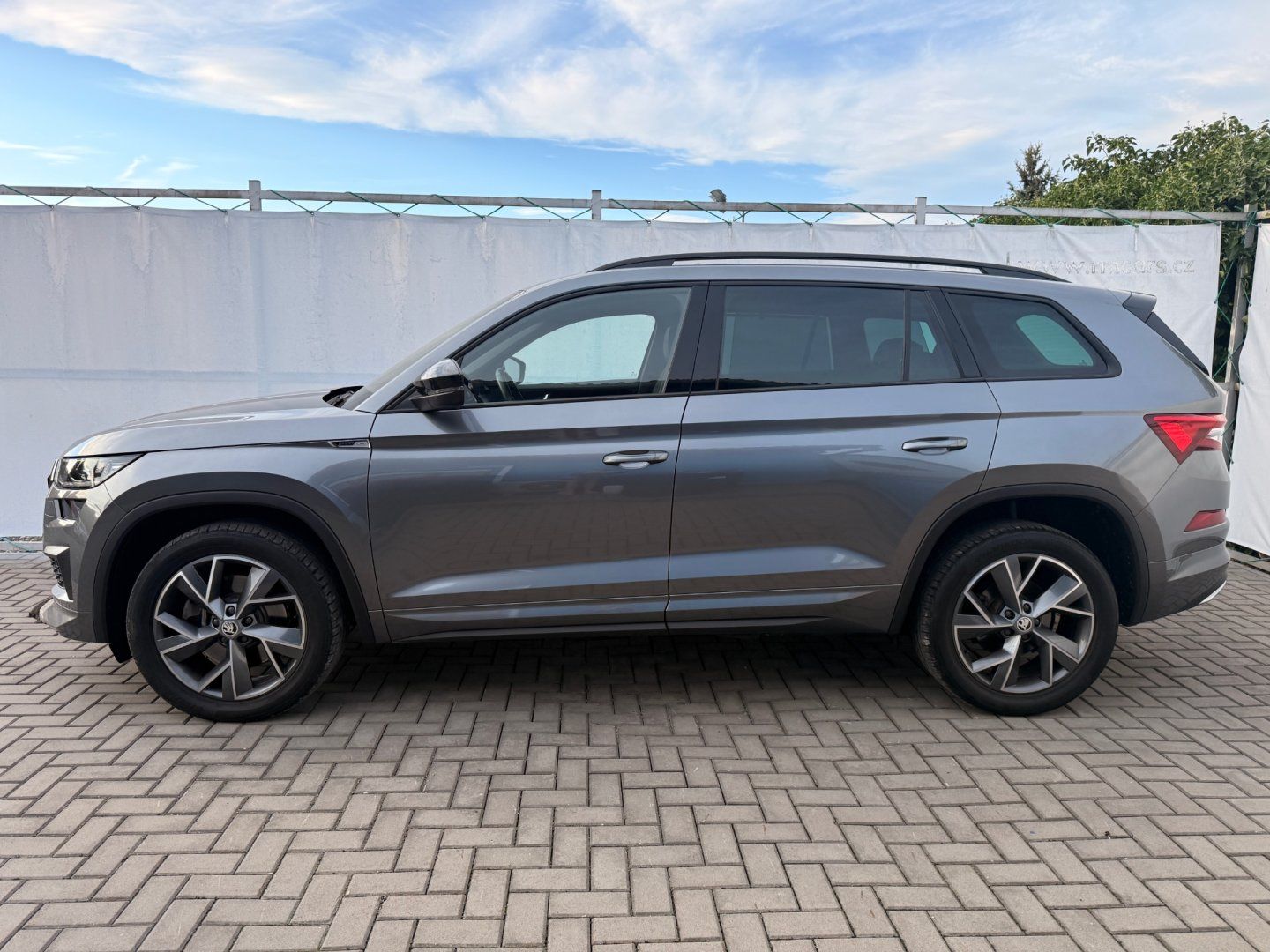 Škoda Kodiaq, 2,0TDI 147kW*Sportline*4x4*DPH - fotka 3