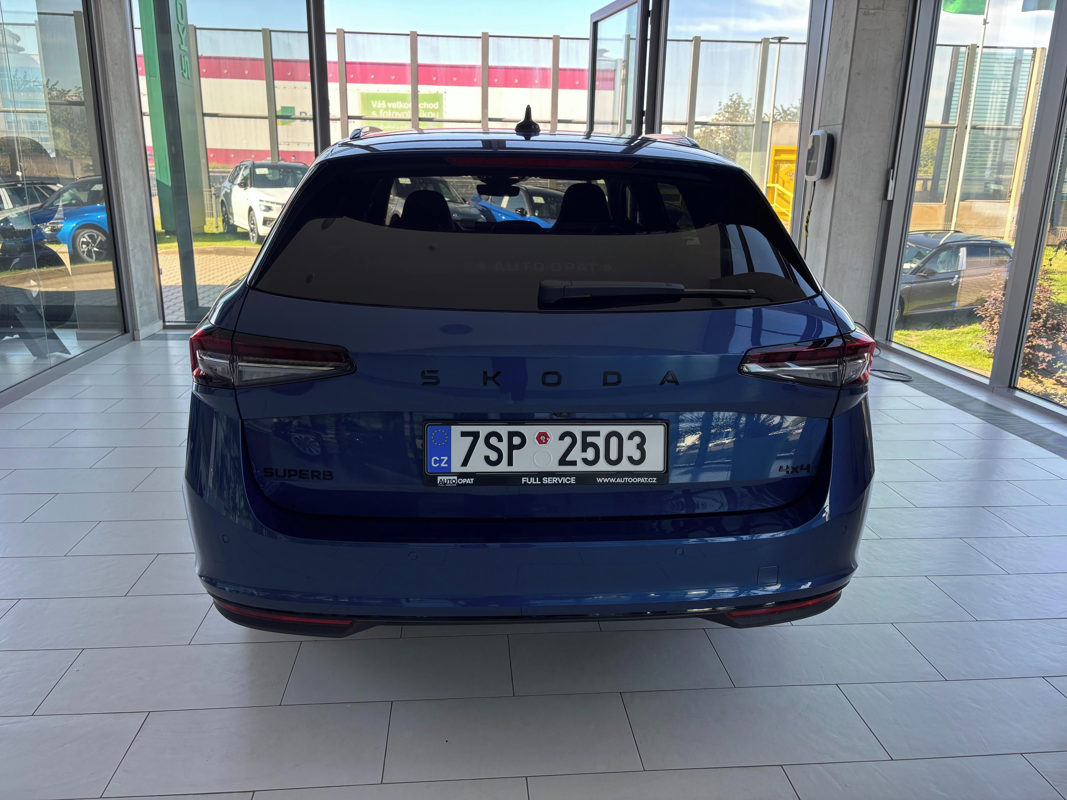 Škoda Superb, Sportline 2,0 TDI 142 kW 4x4 - fotka 6