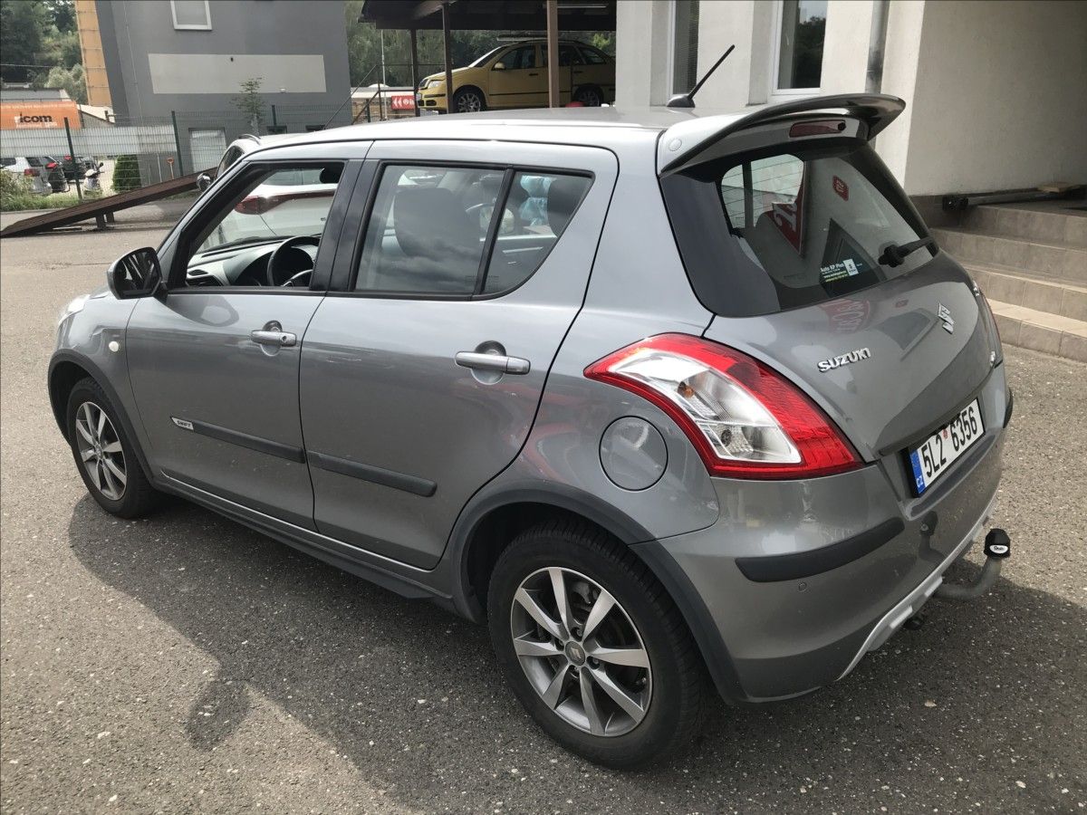Suzuki Swift, 1,2 i 69kW 4x4 29tkm! - fotka 6