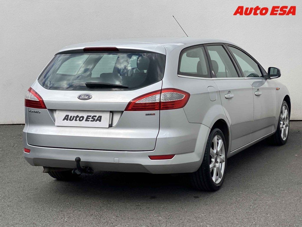 Ford Mondeo, 2.0TDci,autoAC - fotka 4