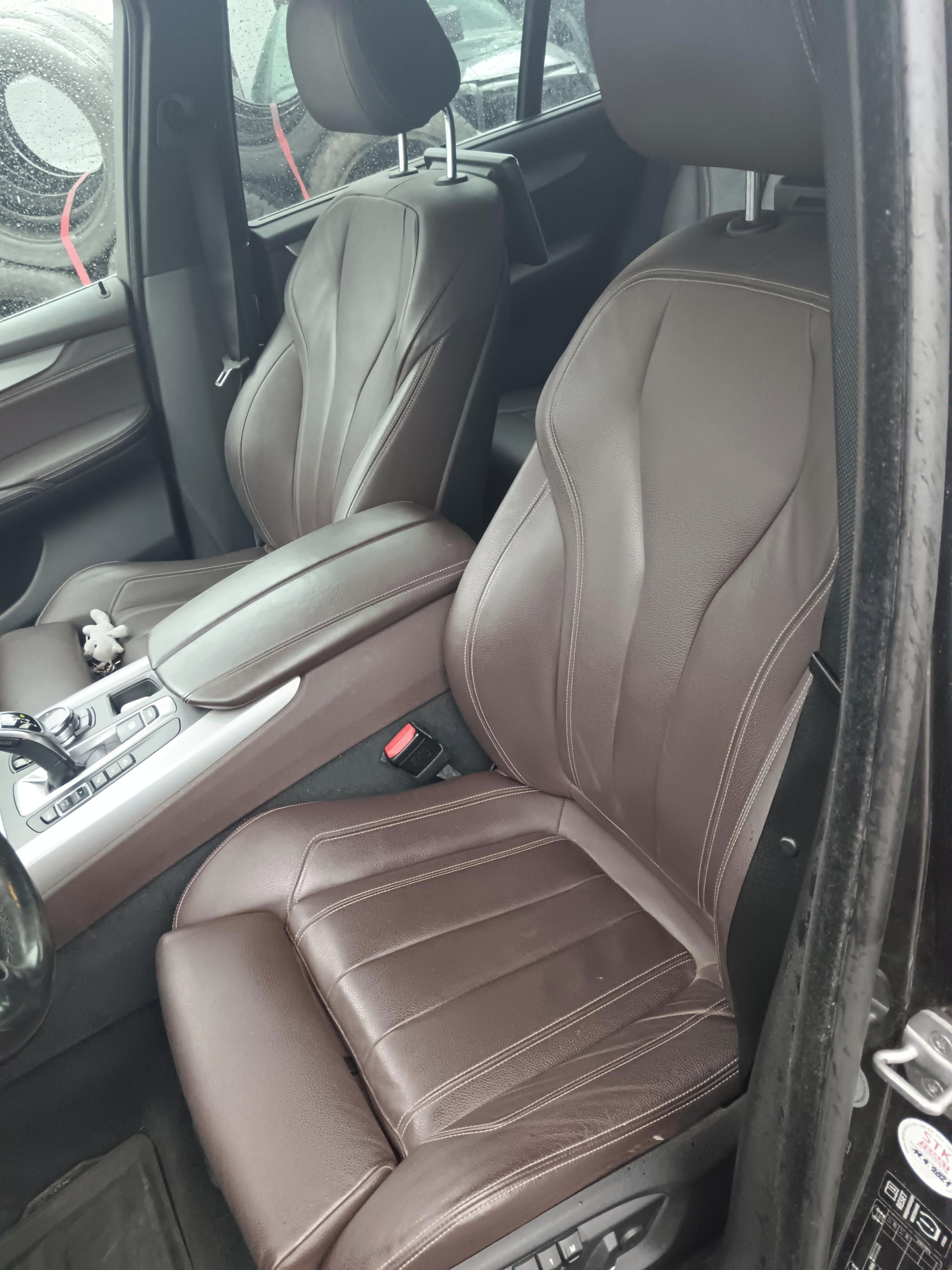 BMW X5, 330D xdrive - fotka 4