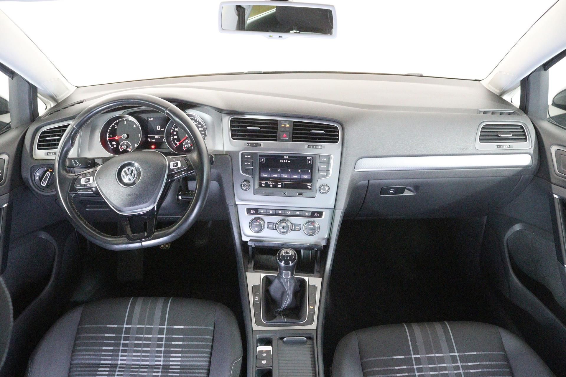 Volkswagen Golf Variant, 1,6 TDI Lounge 81kW/TAŽNÉ ZAŘÍ - fotka 5