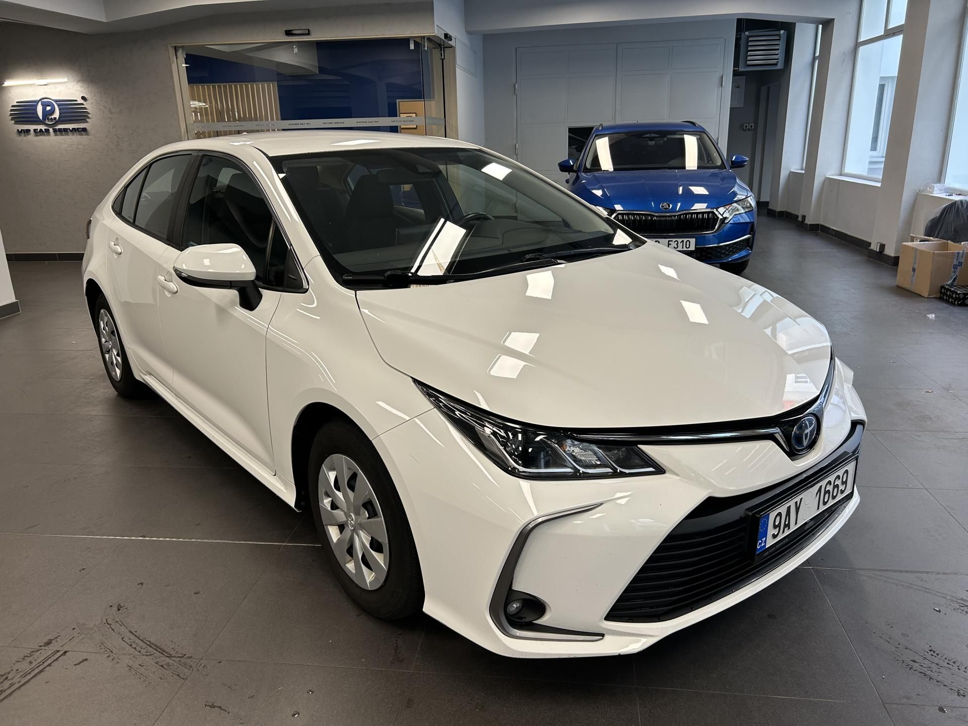 Toyota Corolla, 1.8 Hybrid AT LED Kamera