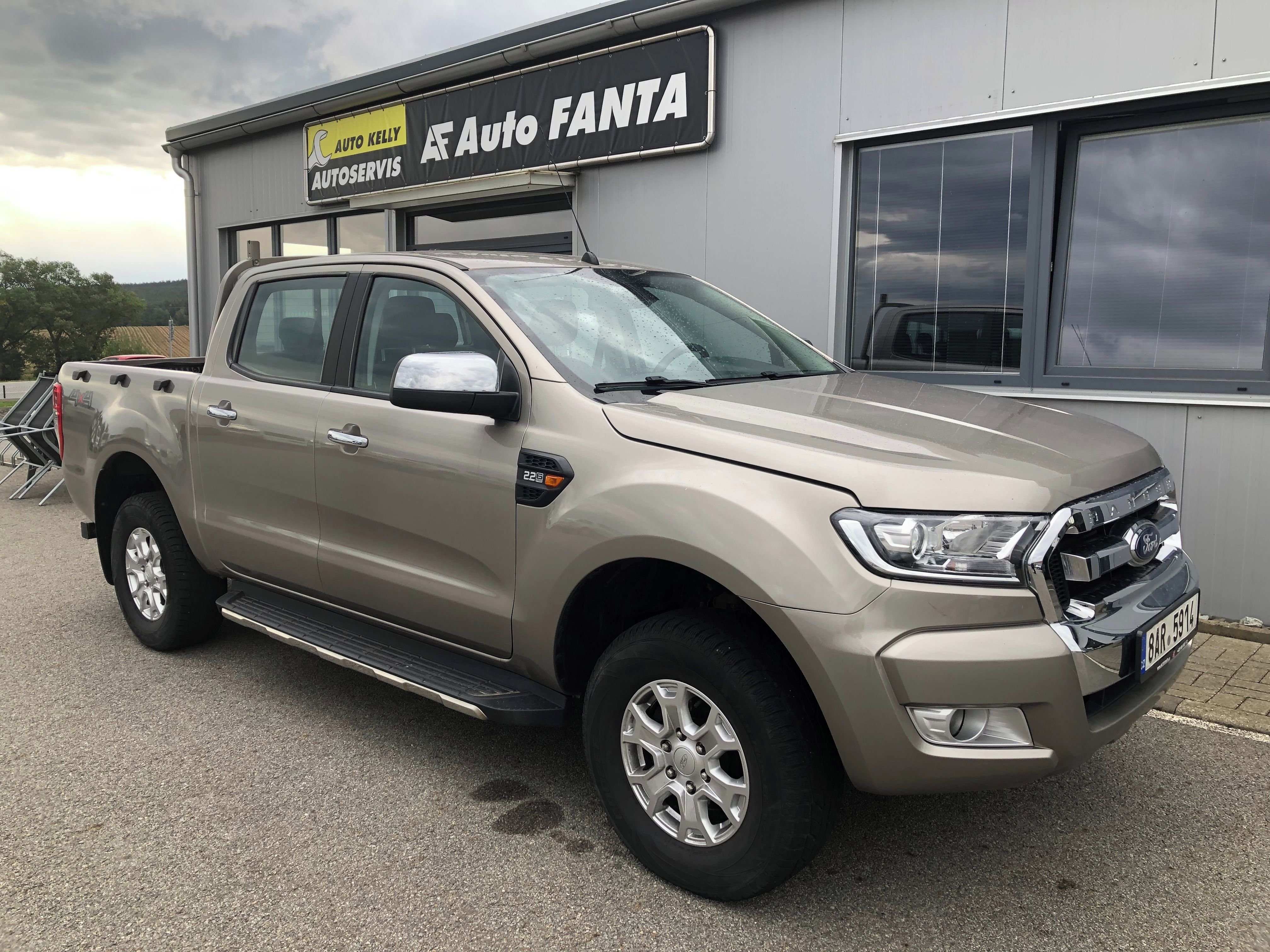 Ford Ranger, 2,2TDCI 118kW manuál !SERVIS!
