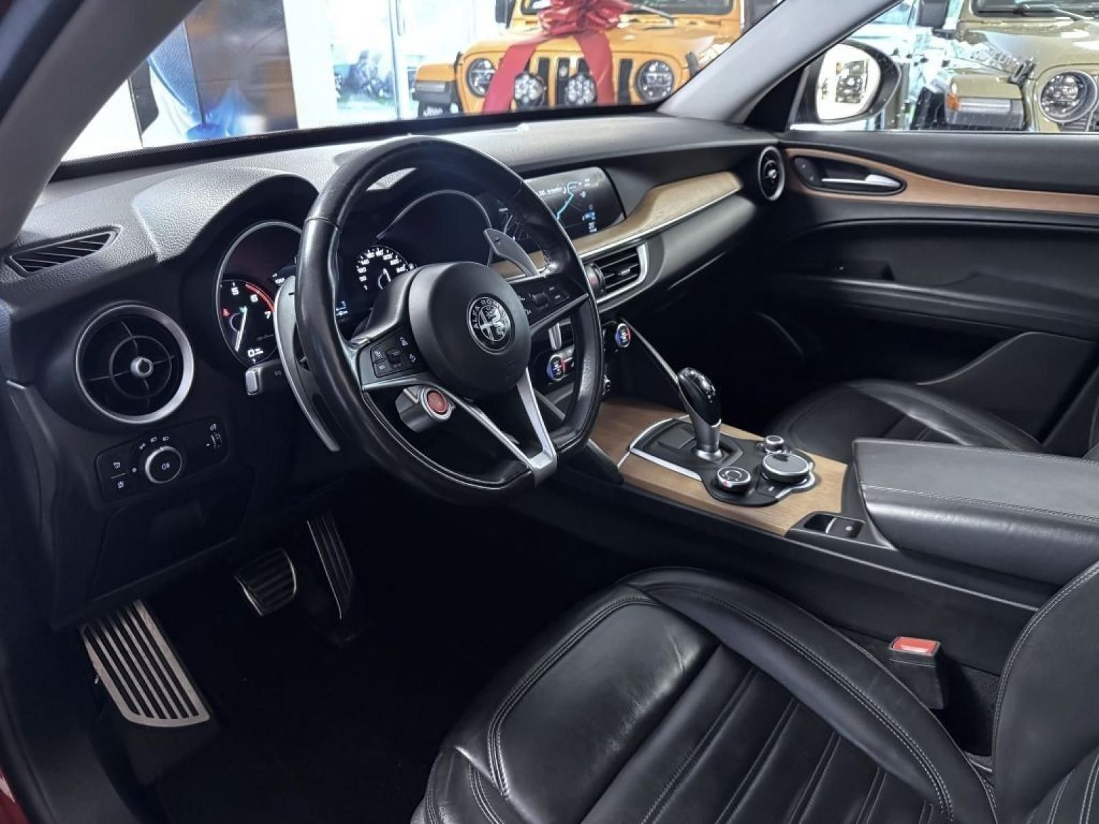 Alfa Romeo Stelvio, 2.0T 280k AT8 ZF Q4 4x4 First - fotka 6