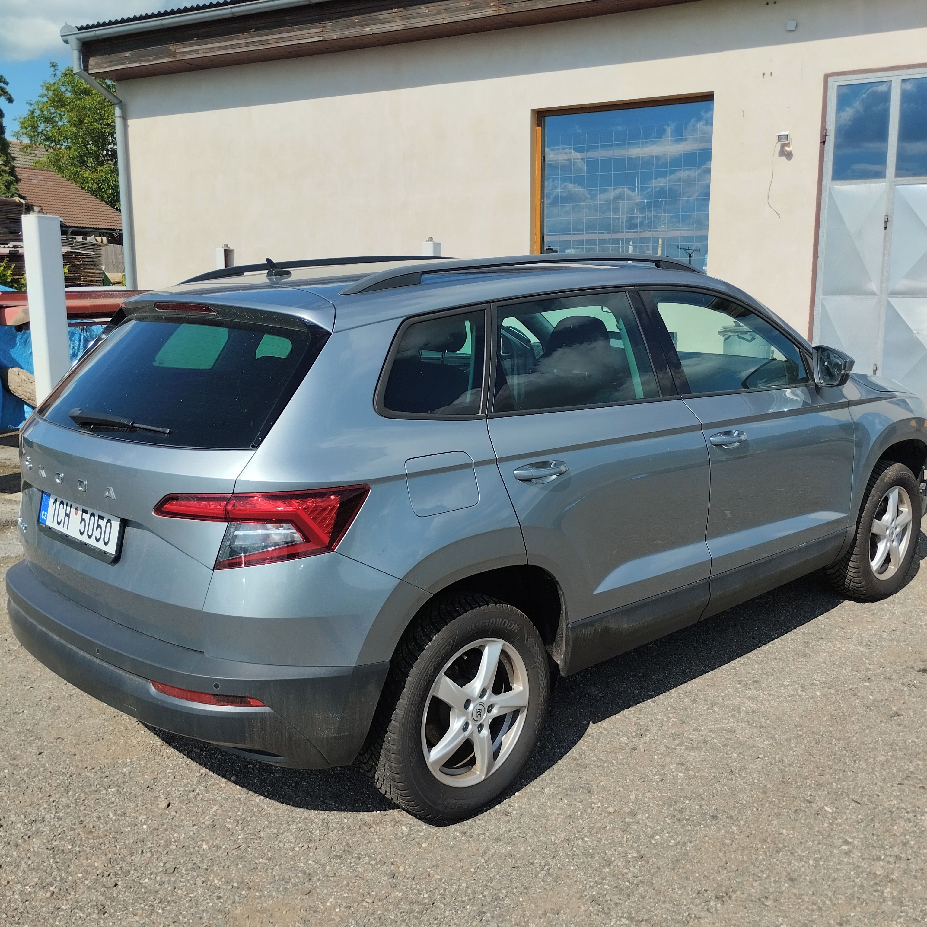 Škoda Karoq, 1.0 tsi 85kw - fotka 4