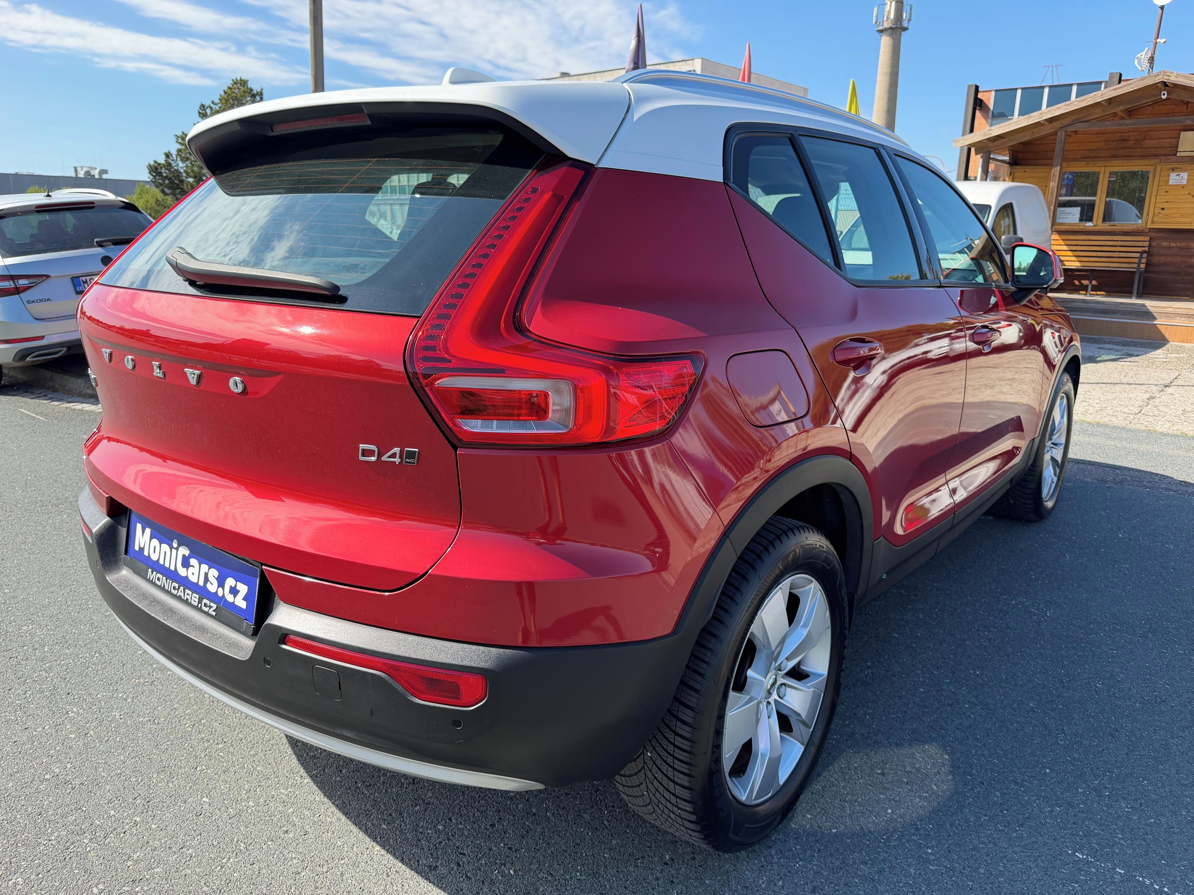 Volvo XC40, 2.0 D4 140kW 4X4, AUTOMAT - fotka 5