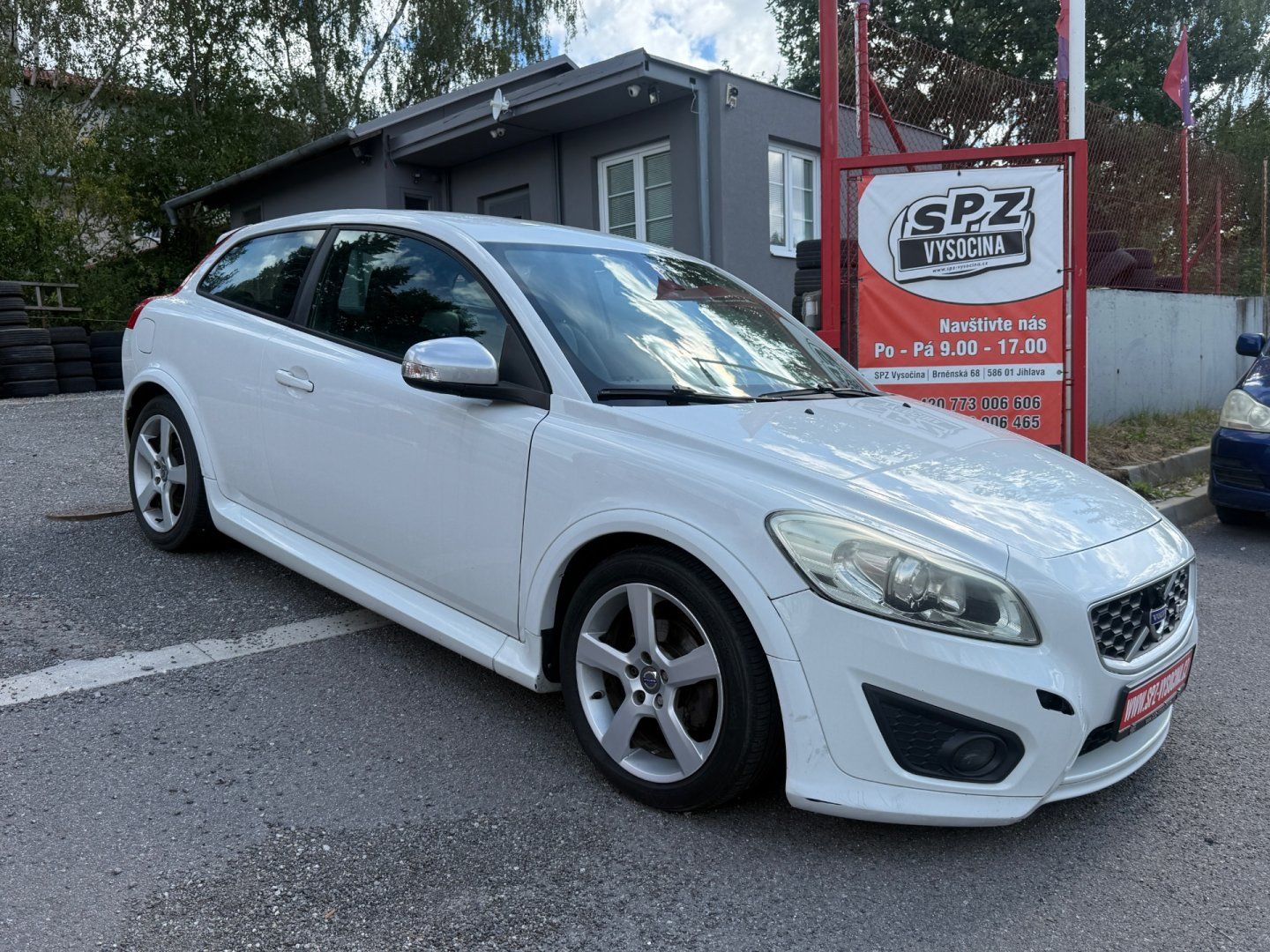 Volvo C30, 1.6d R-Design - fotka 3