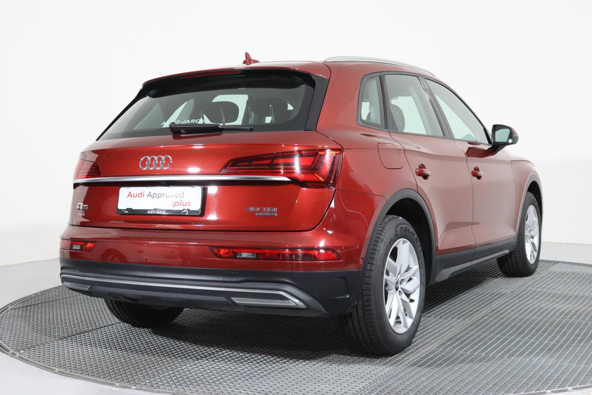 Audi Q5, Q5 40 TDI quattro Stronic - fotka 3