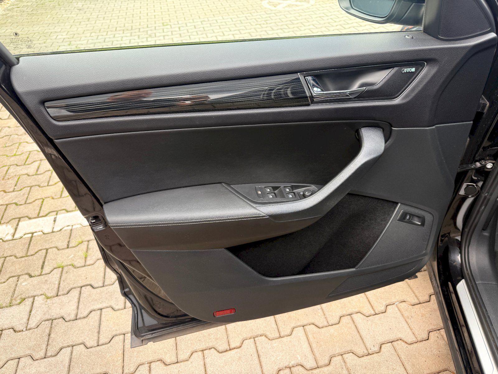 Škoda Kodiaq, 2.0TDi 110kW/150PS 4x4 STYLE - fotka 6