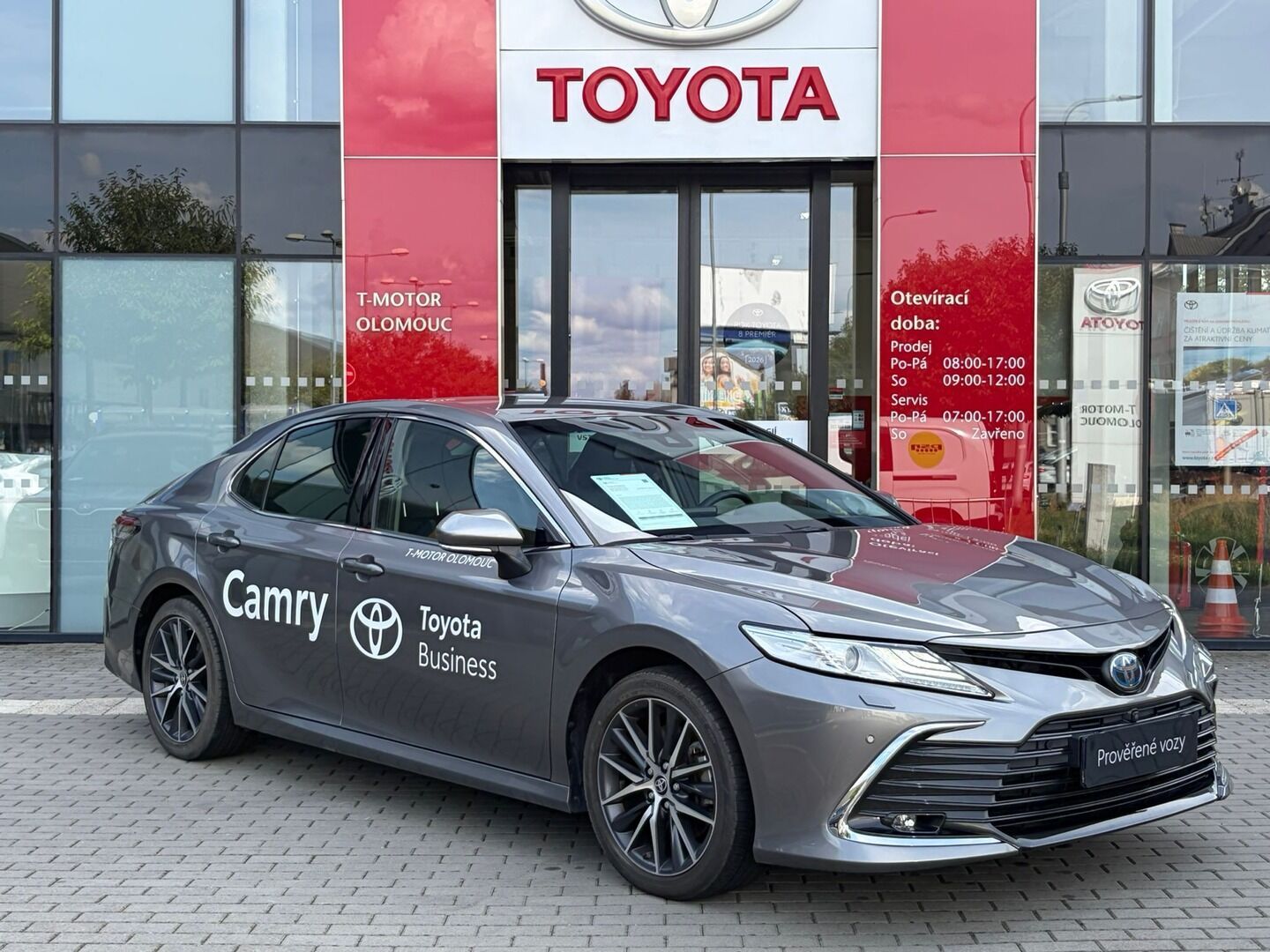 Toyota Camry, 2,5 Hybrid Executive VIP - fotka 4