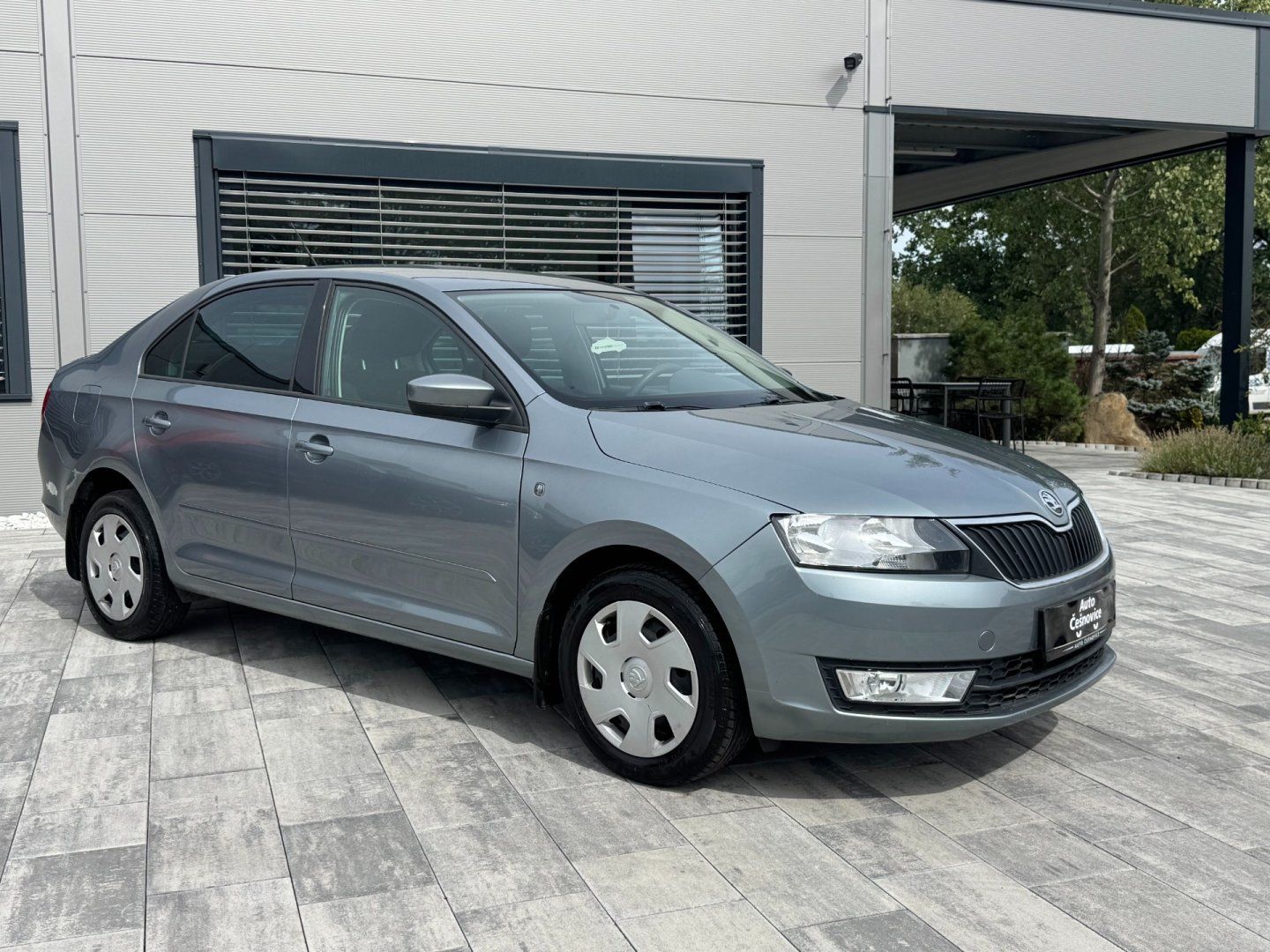 Škoda Rapid, Ambition 1.2 TSI 63kW - fotka 3