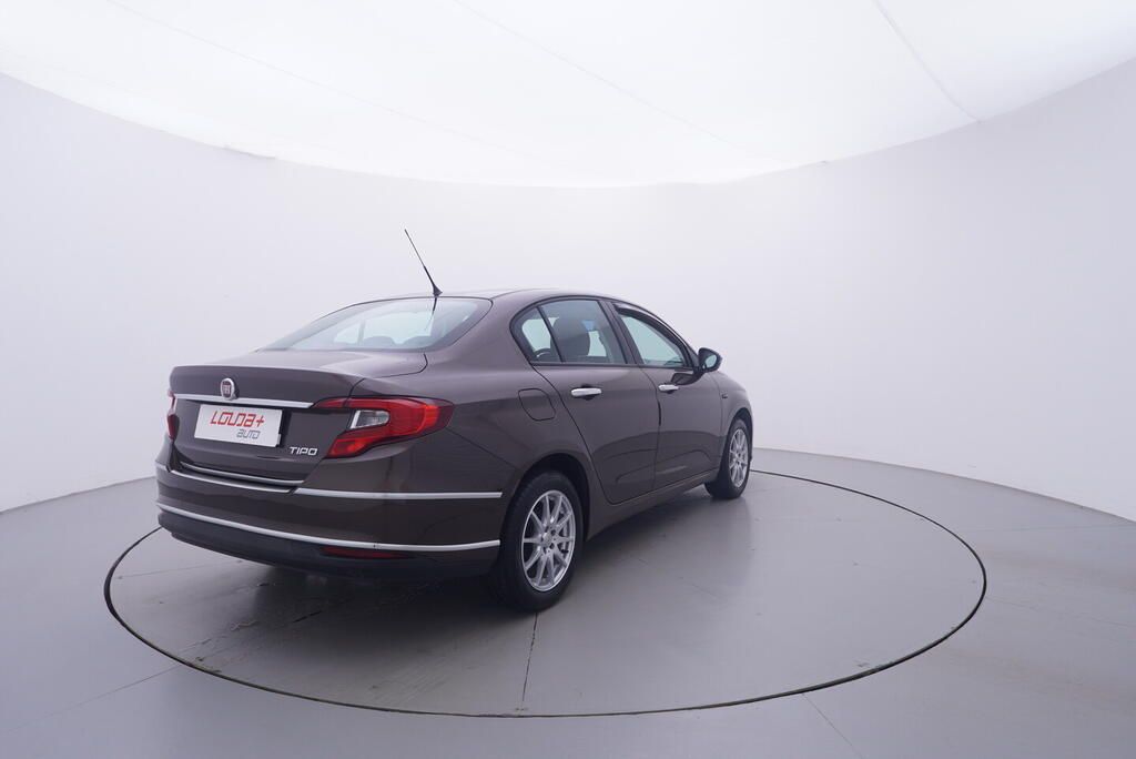 Fiat Tipo, 1.4 i 70 kW - fotka 5