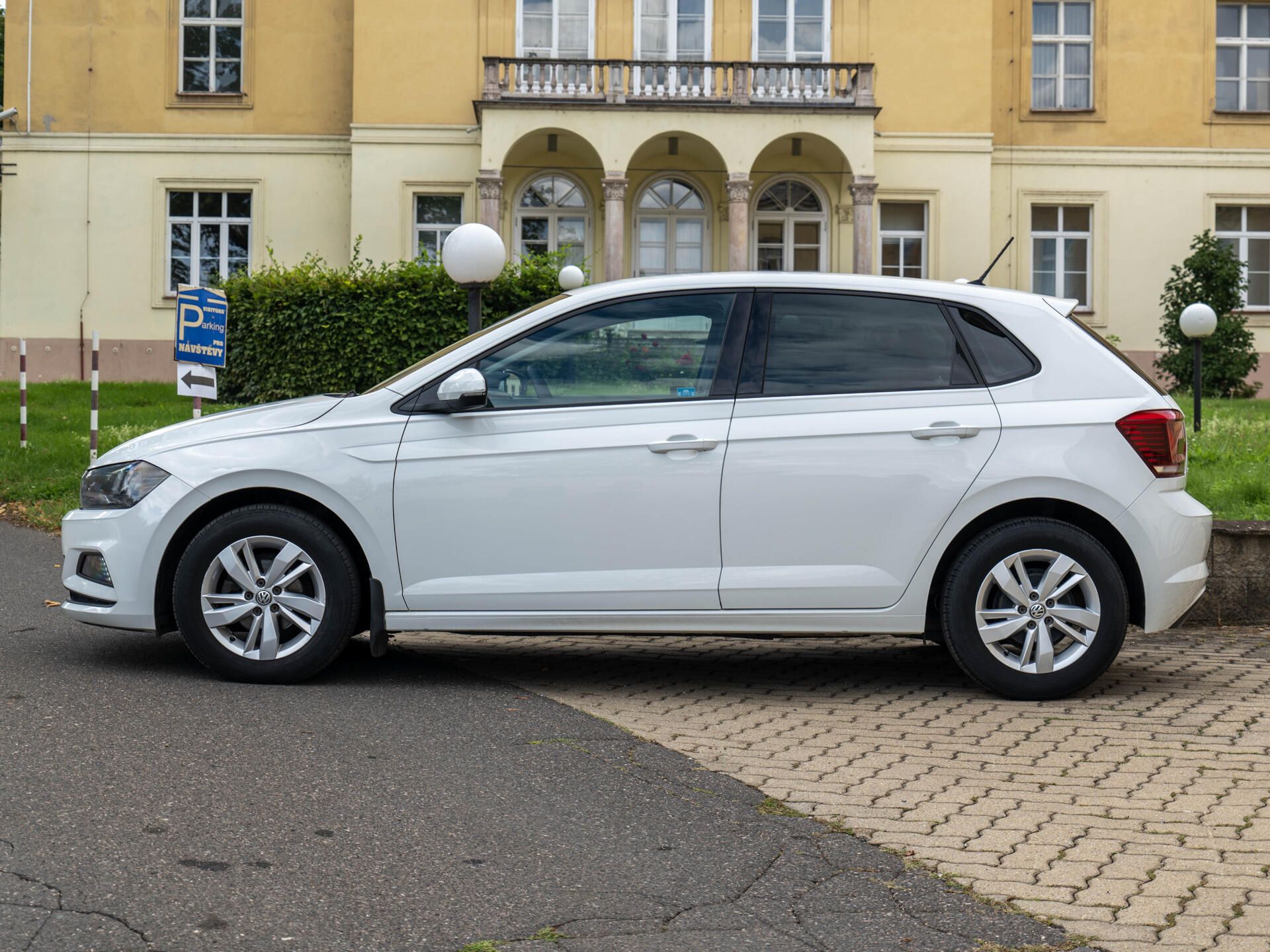 Volkswagen Polo, 1.0 TSI DSG CarPlay - fotka 4