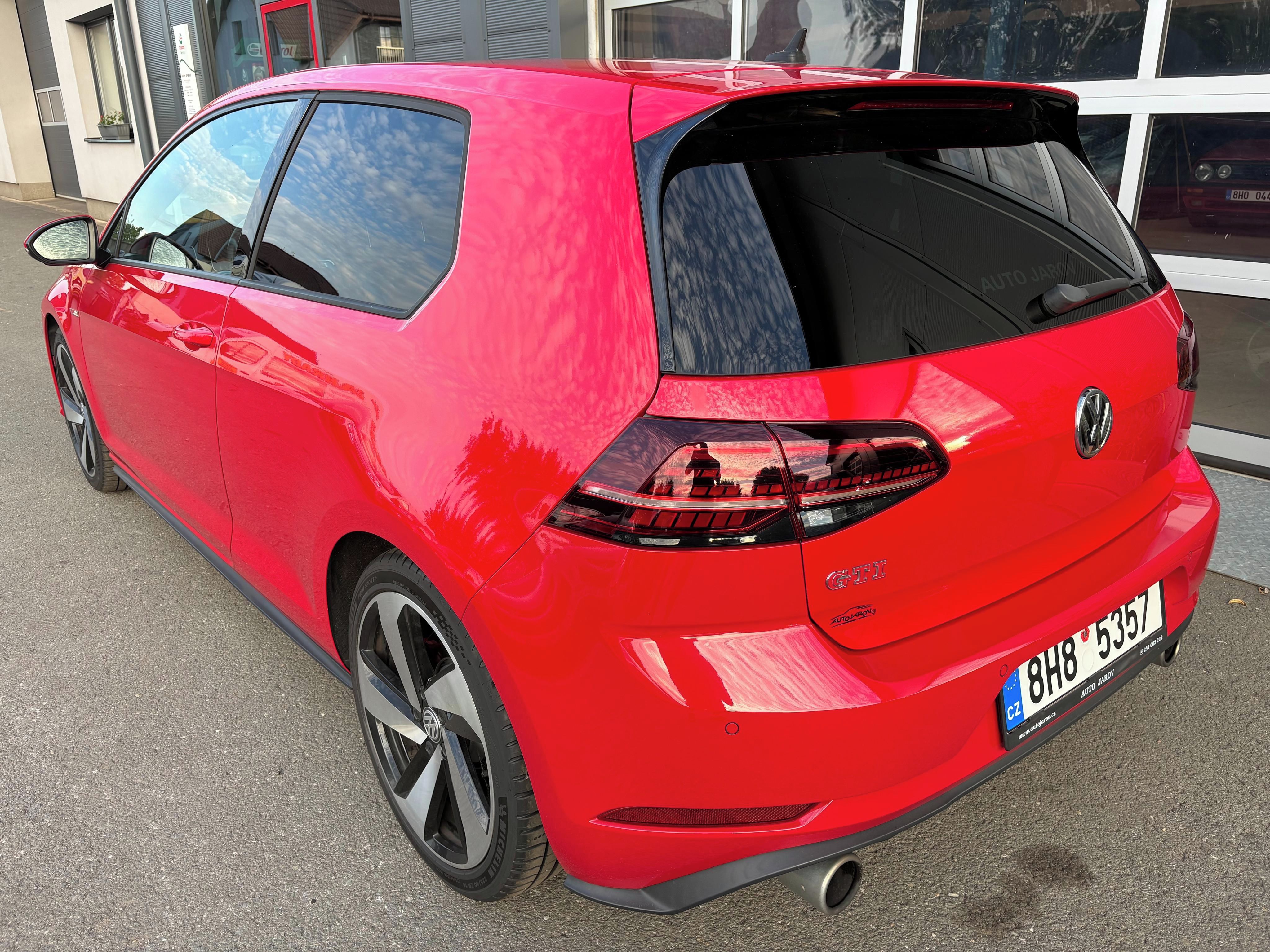 Volkswagen Golf - fotka 3
