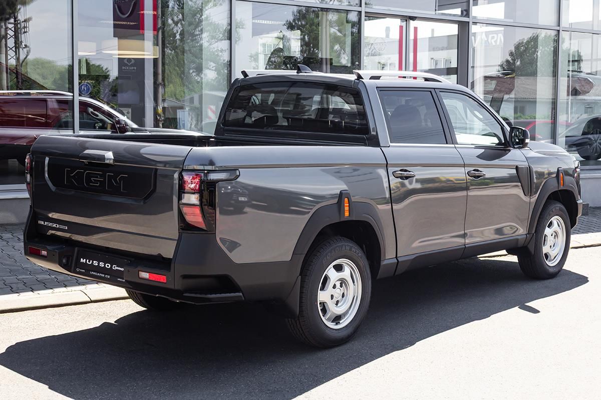 KGM Musso Grand, 2,2 e-XDI 4WD AT STYLEplus - fotka 5
