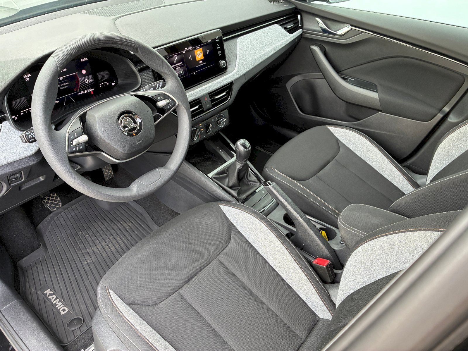 Škoda Kamiq, 1,0 TSI / 70 kW Selection - fotka 5
