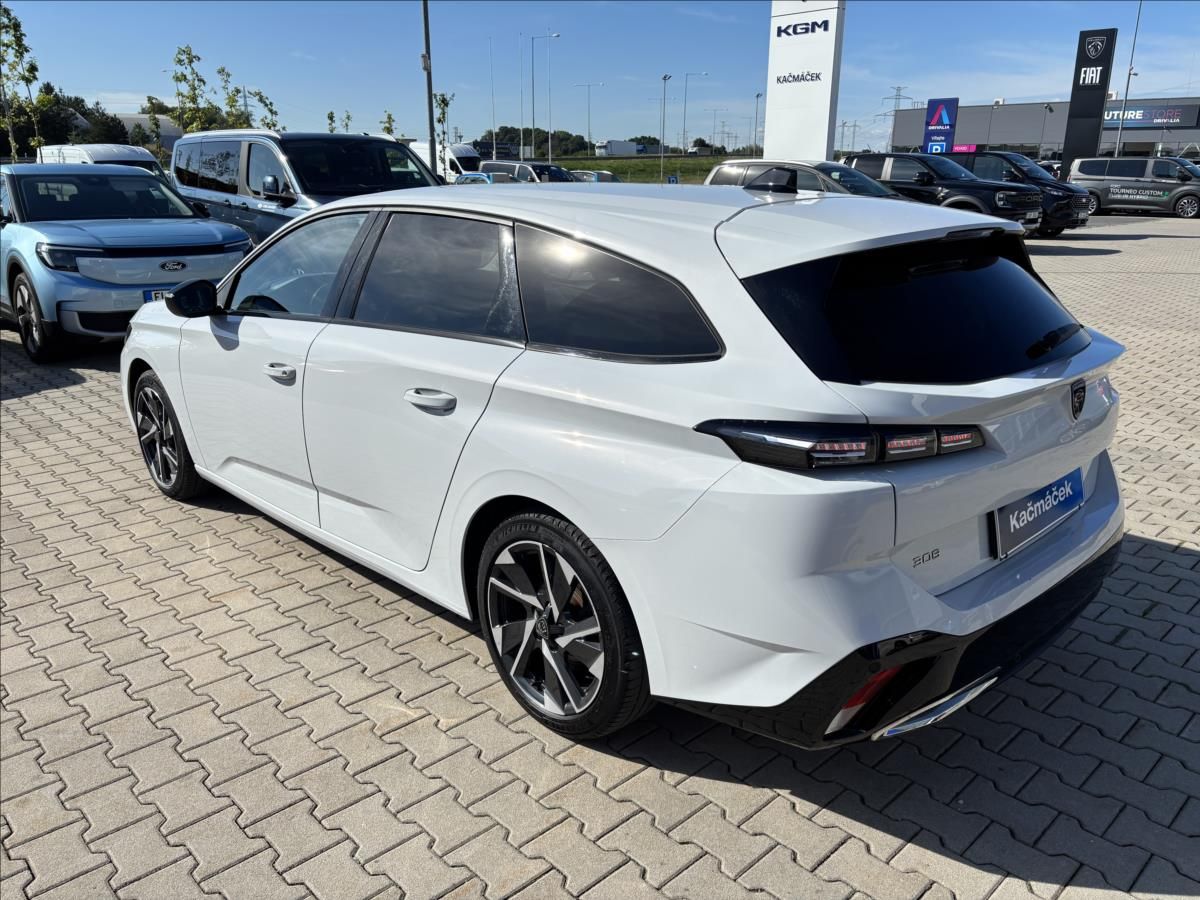 Peugeot 308, 1,5 HDi 96kW Allure AUT DPH - fotka 3