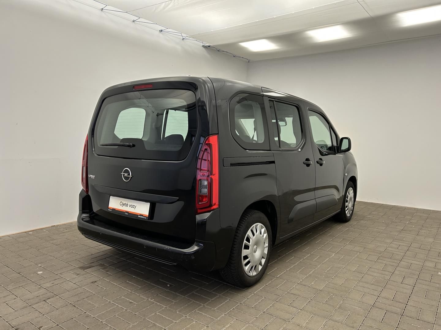 Opel Combo, 1.2 81kW Enjoy - fotka 2