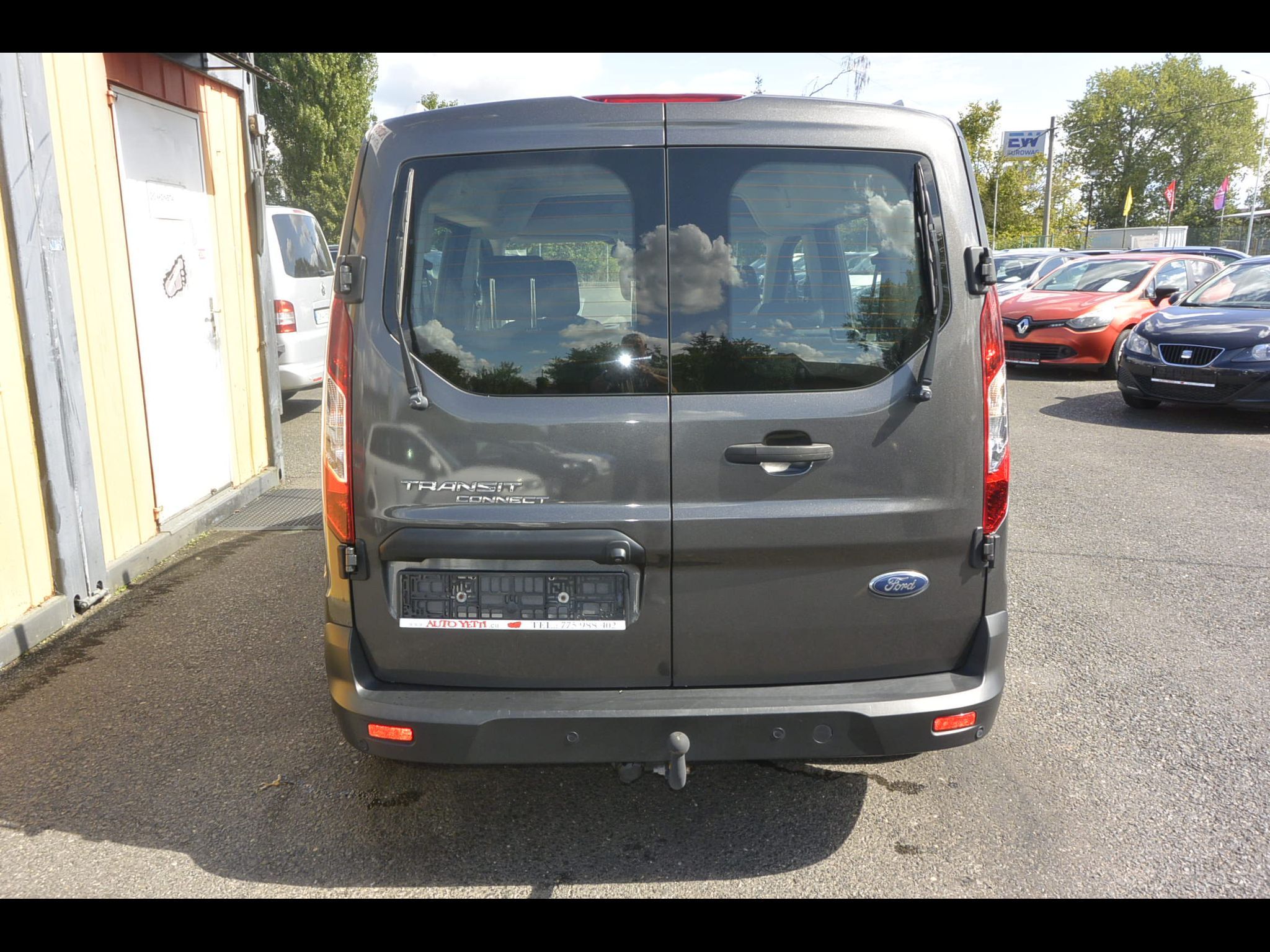 Ford Transit Connect, 1.5TDCi 88kW LUXUS výbava i st - fotka 6