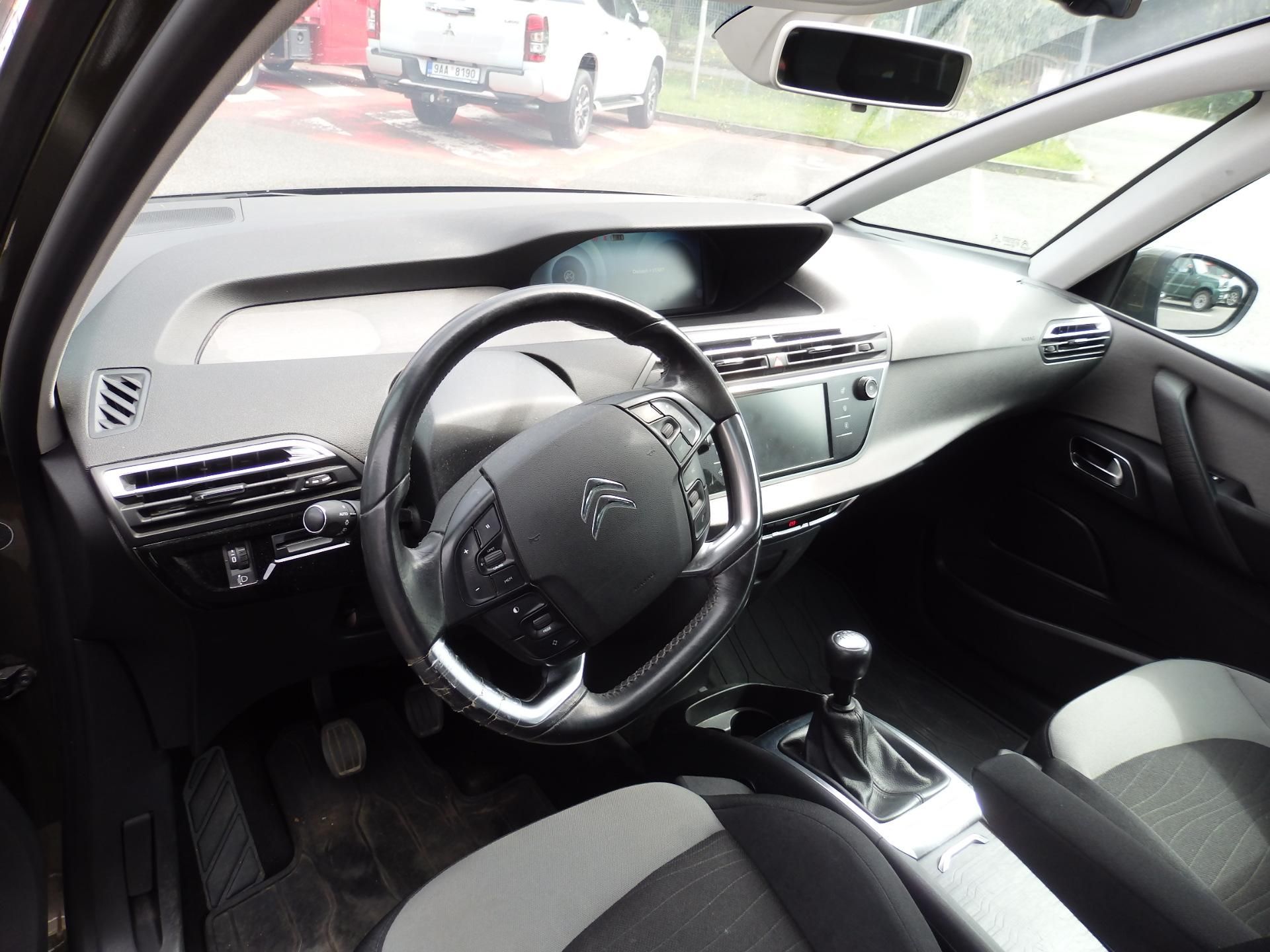 Citroën C4 Picasso, 1.6HDi 85kw MAN6 Intensive - fotka 6